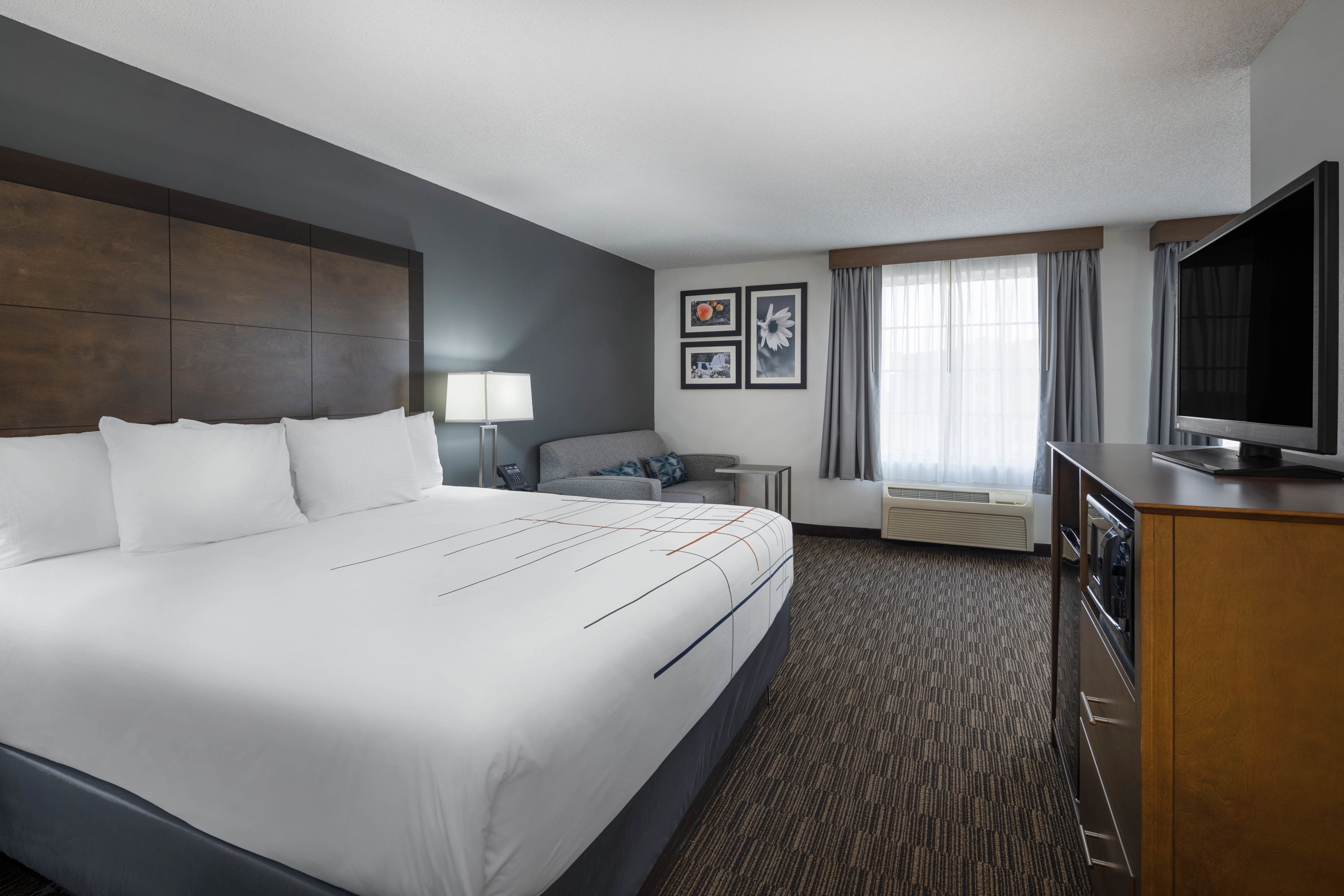La Quinta Inn Amp Suites By Wyndham Atlanta Douglasville