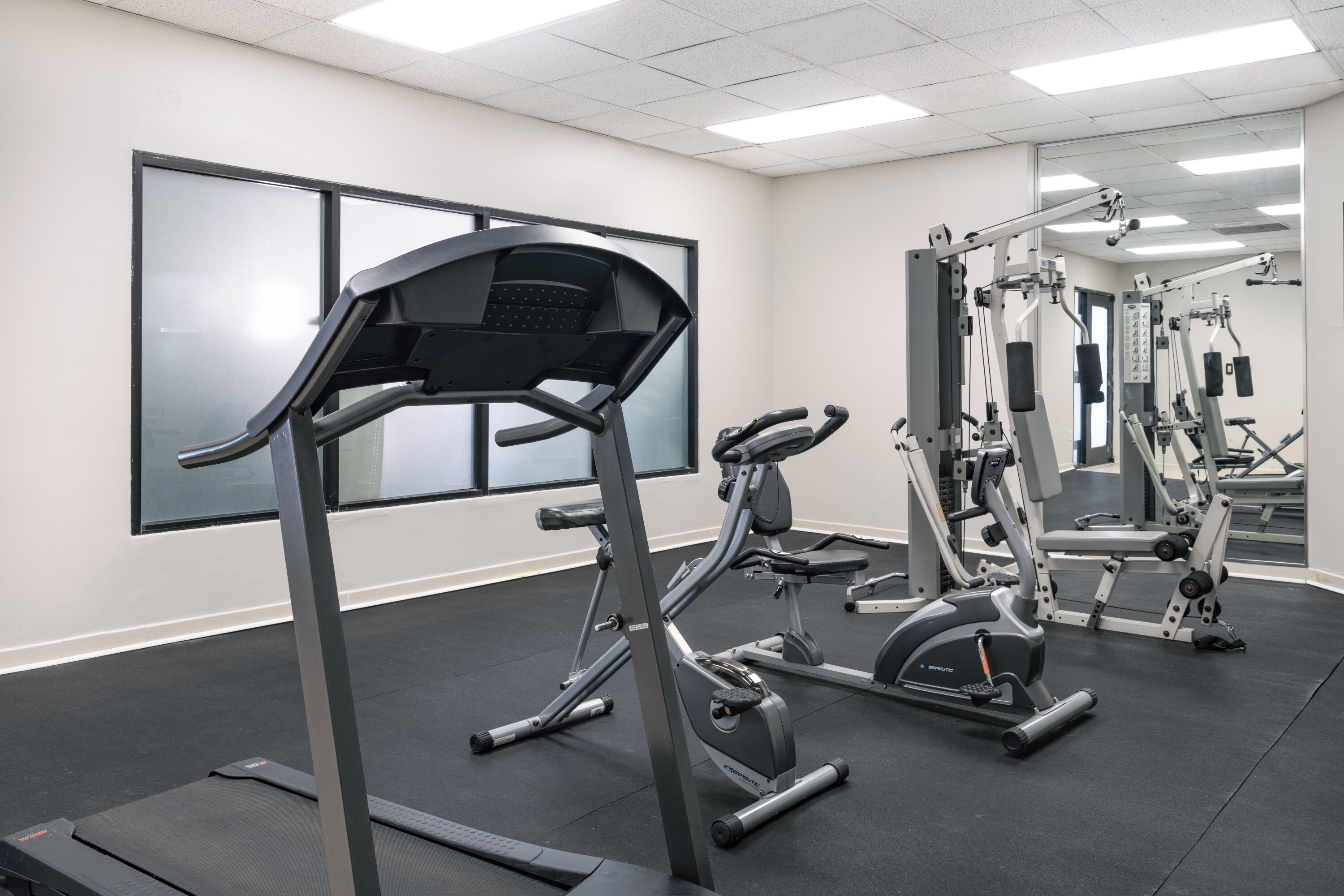Fitness room at La Quinta Inn & Suites by Wyndham Duluth/Atlanta in Duluth, Georgia