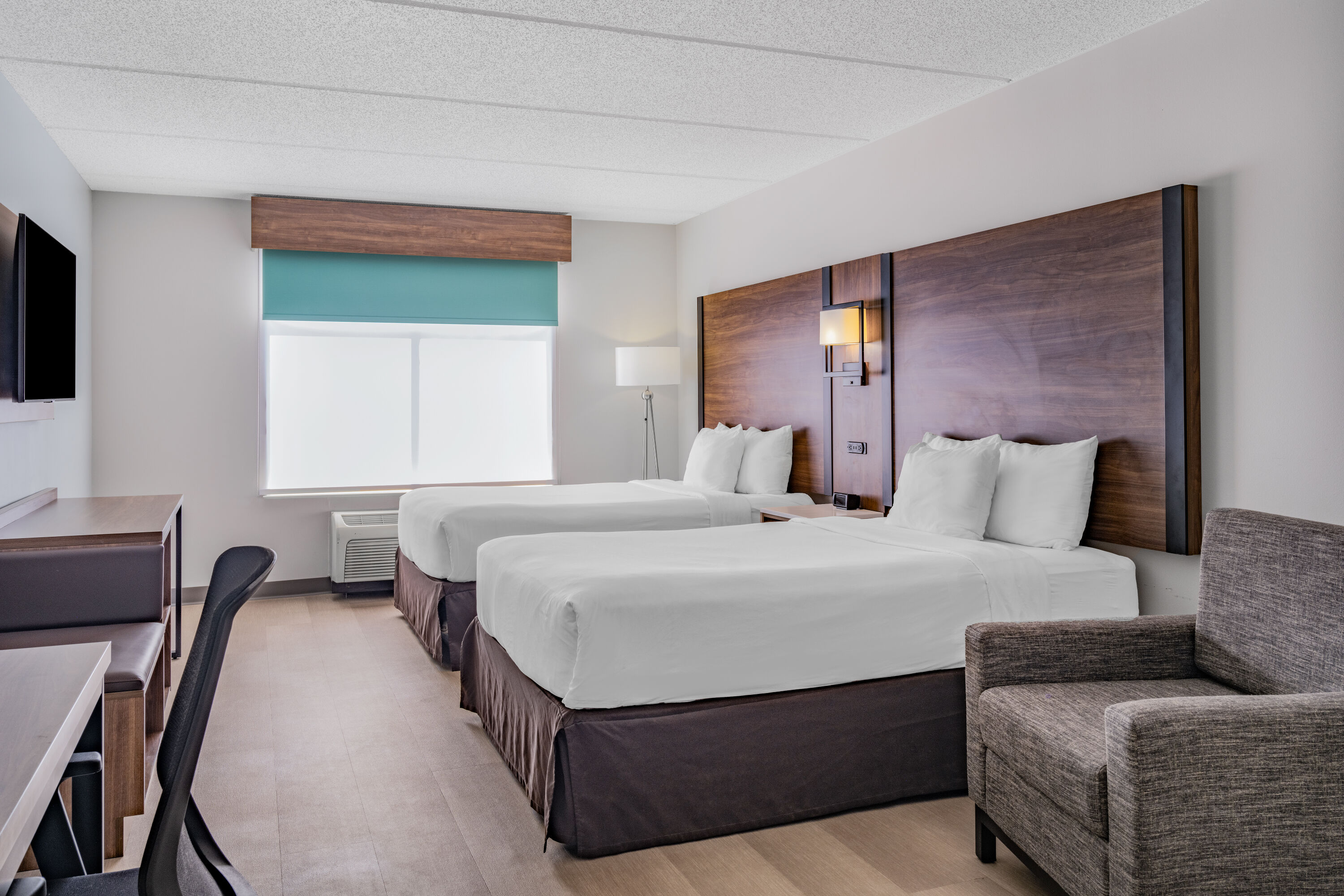 Guest room at the La Quinta Inn & Suites by Wyndham Duluth/Atlanta in Duluth, Georgia