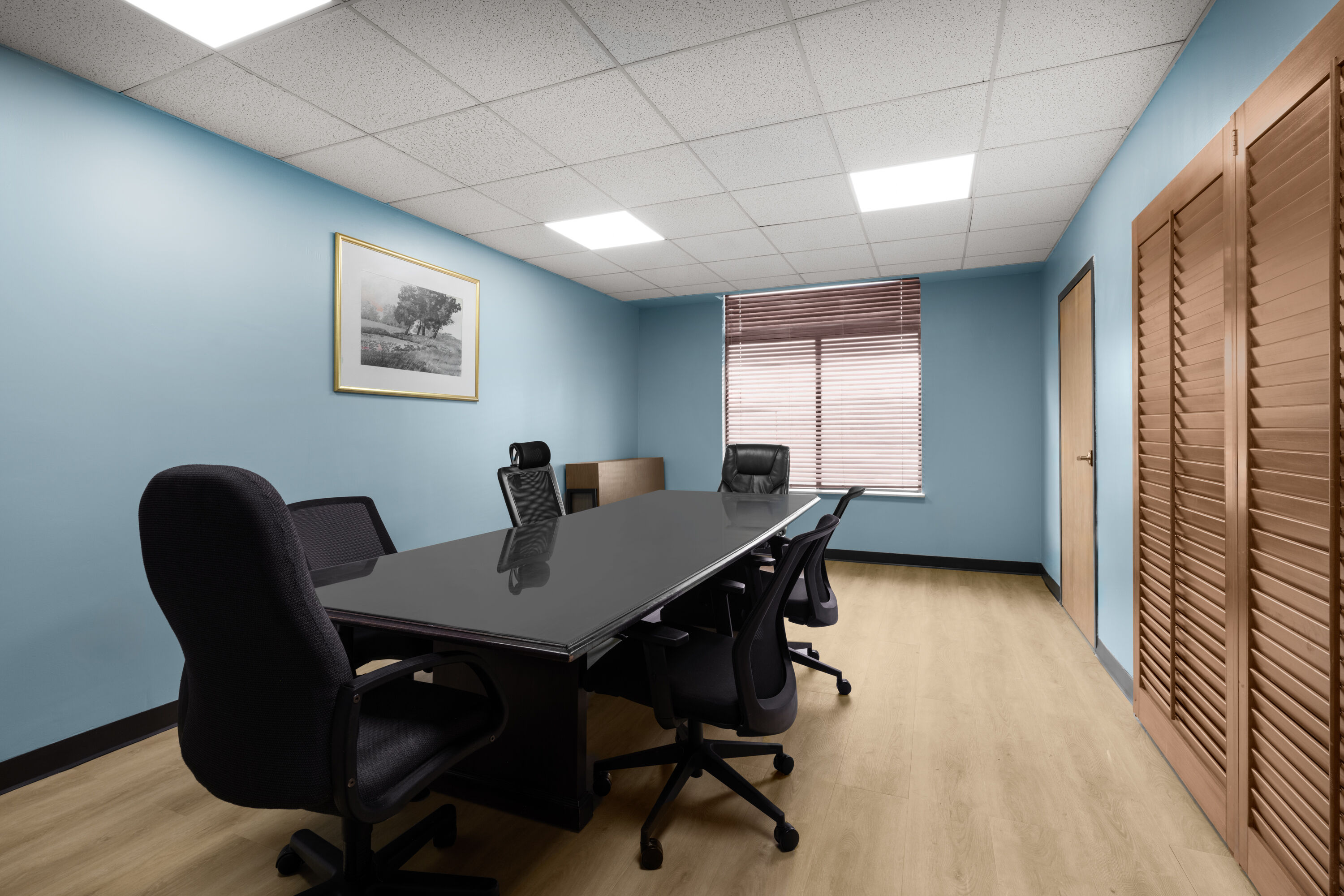 Meeting room at La Quinta Inn & Suites by Wyndham Duluth/Atlanta in Duluth, Georgia