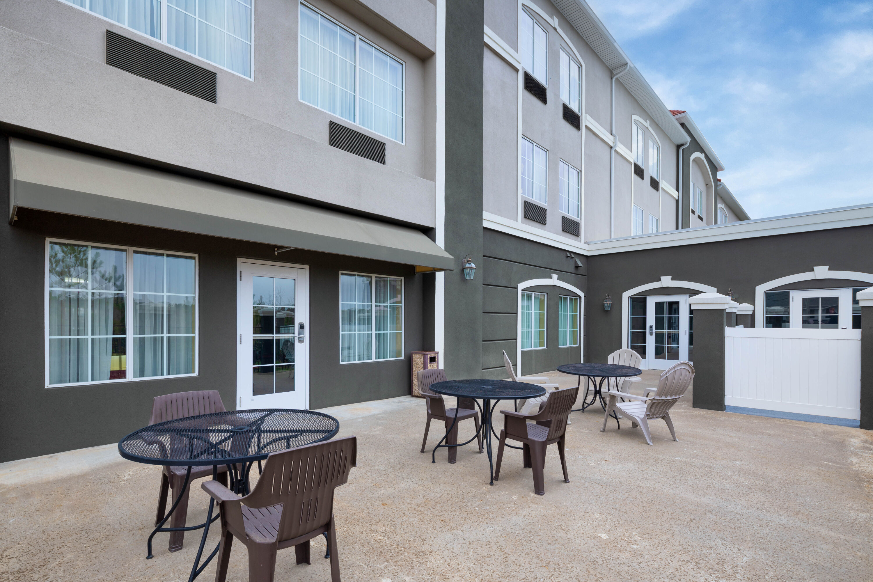 La Quinta Inn & Suites by Wyndham Macon West Macon, GA Hotels