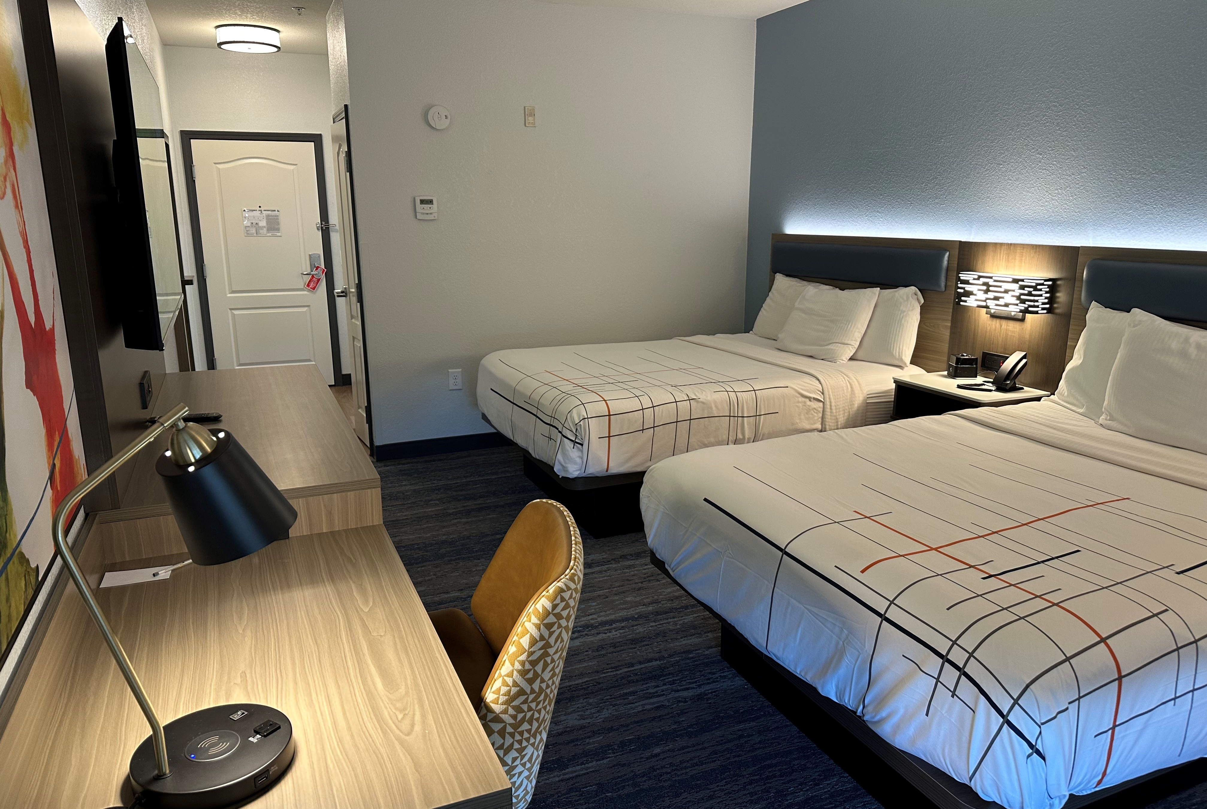 Guest room at the La Quinta Inn & Suites by Wyndham Macon West in Macon, Georgia