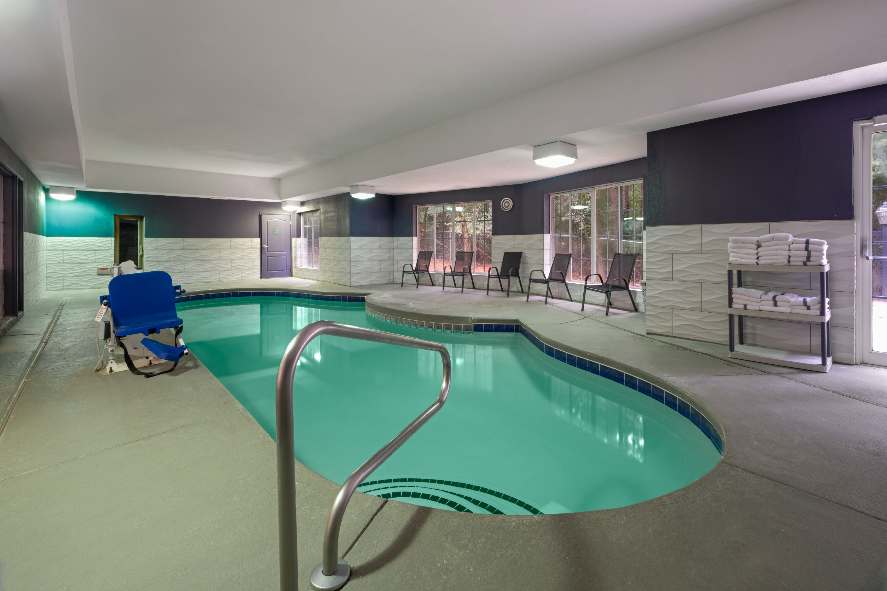 Indoor pool at the La Quinta Inn & Suites by Wyndham Atlanta Stockbridge in Stockbridge, Georgia