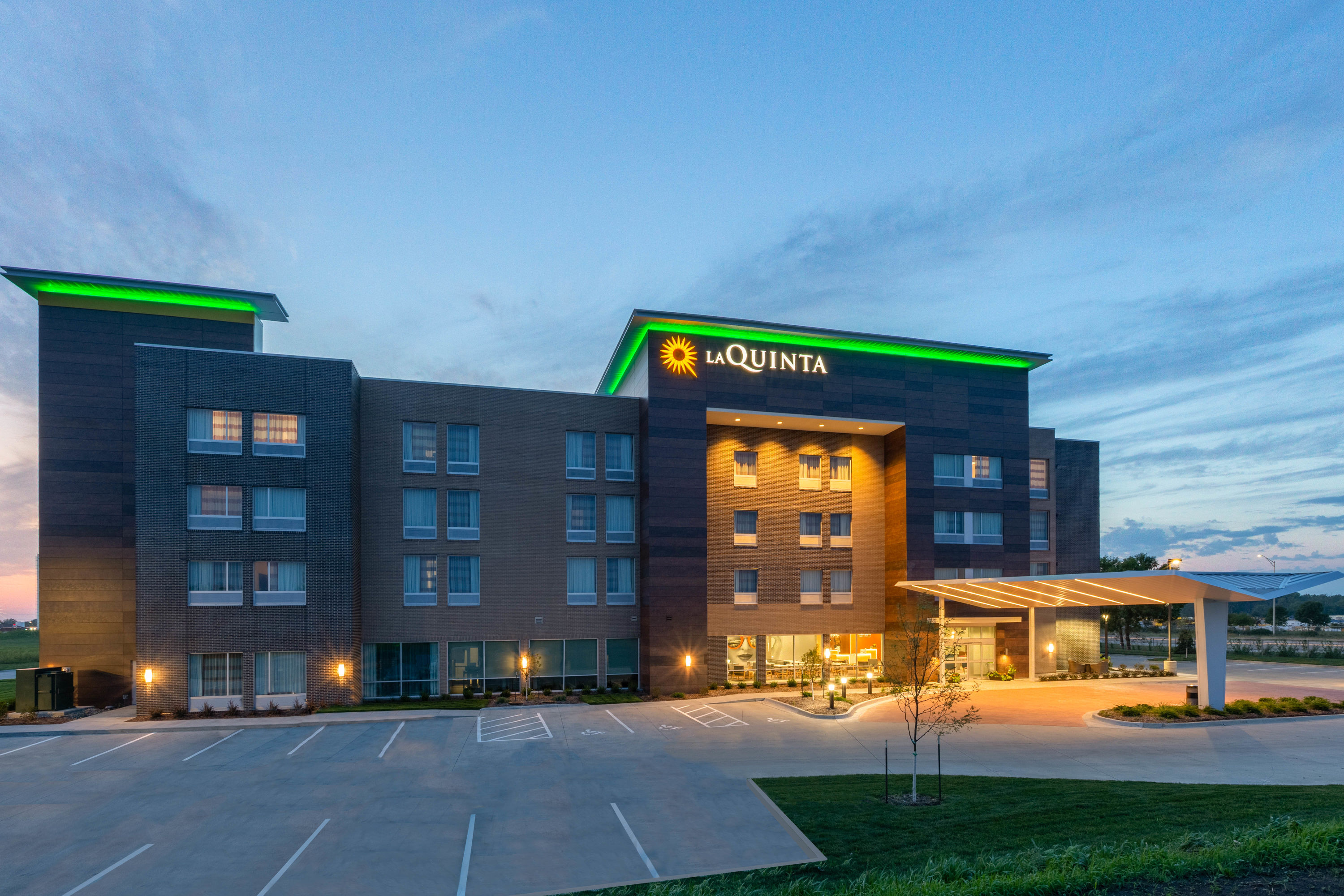 La Quinta by Wyndham Altoona Des Moines Altoona, IA Hotels