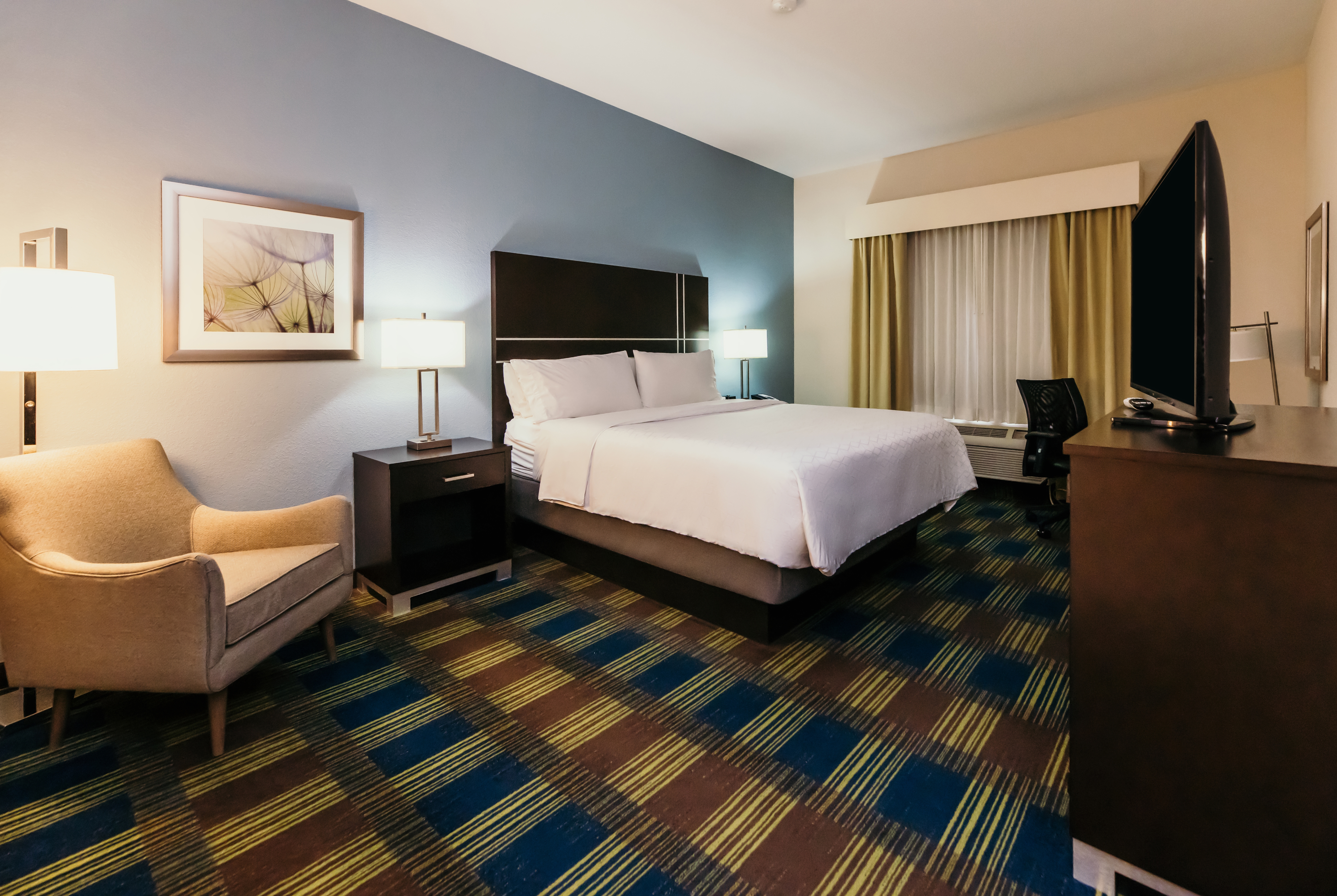 La Quinta Inn & Suites by Wyndham Ankeny IA - Des Moines IA - hotel rooms