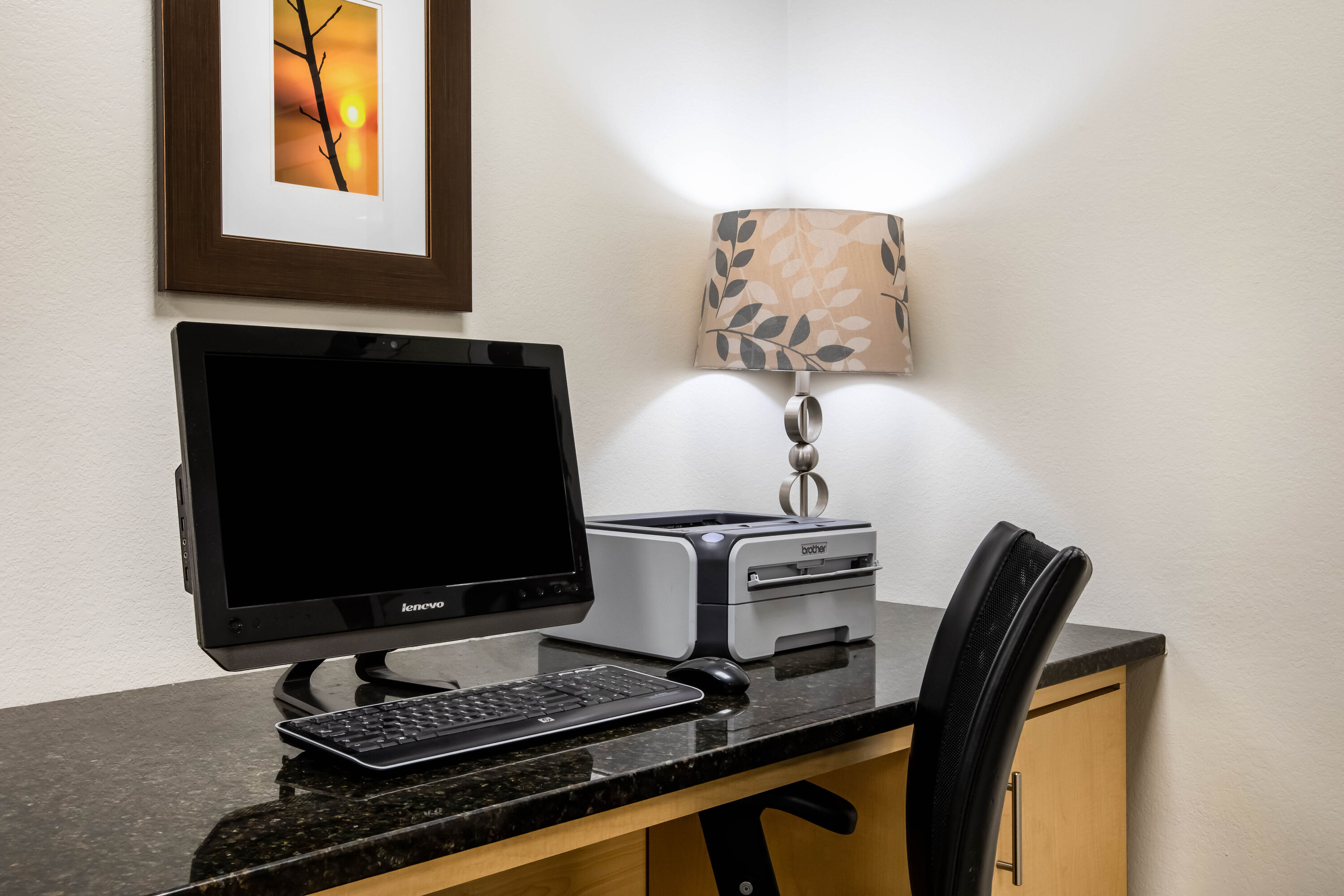 La Quinta Inn by Wyndham Davenport & Conference Center business center in Davenport, Iowa