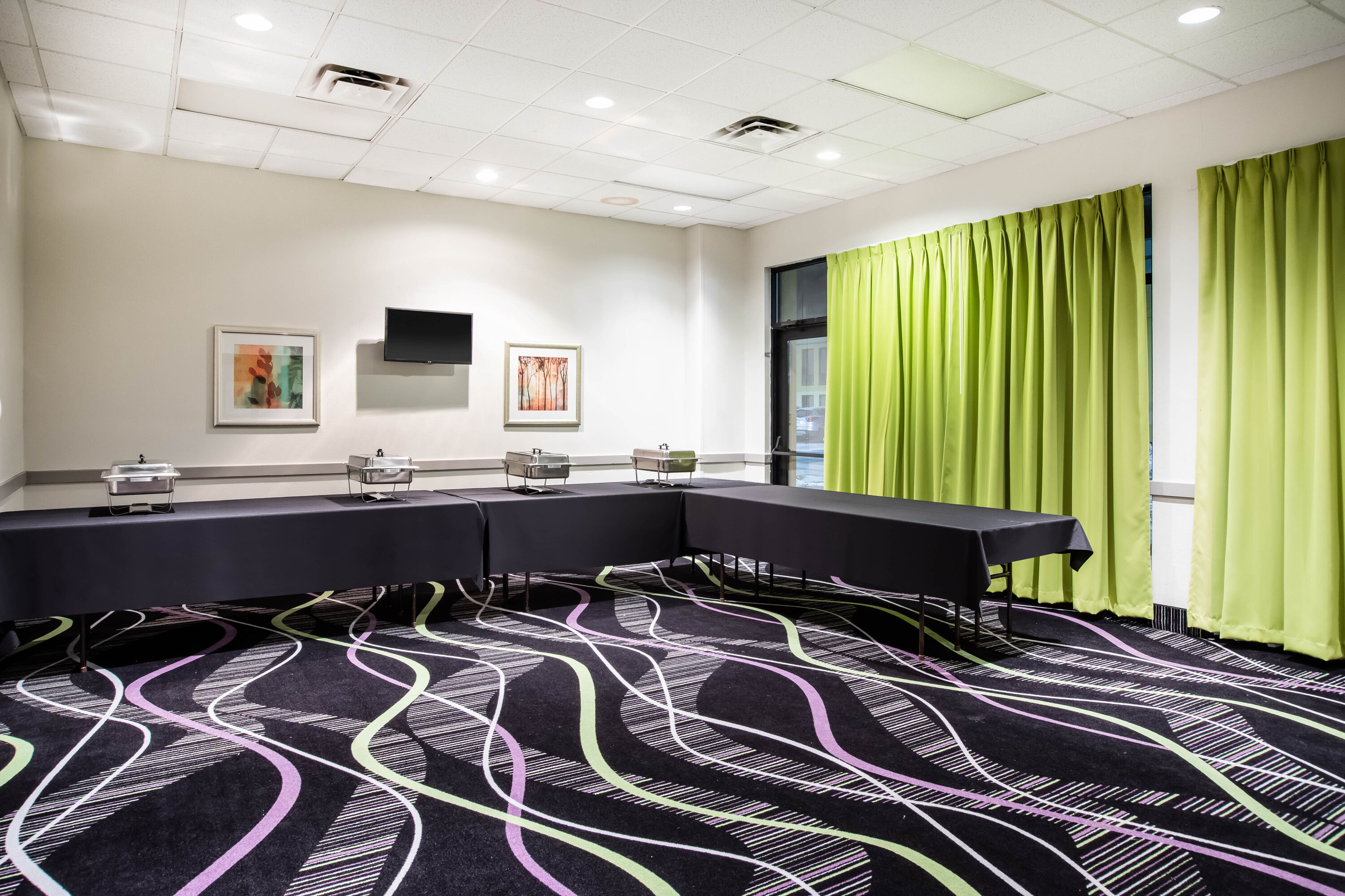 Meeting room at La Quinta Inn by Wyndham Davenport & Conference Center in Davenport, Iowa