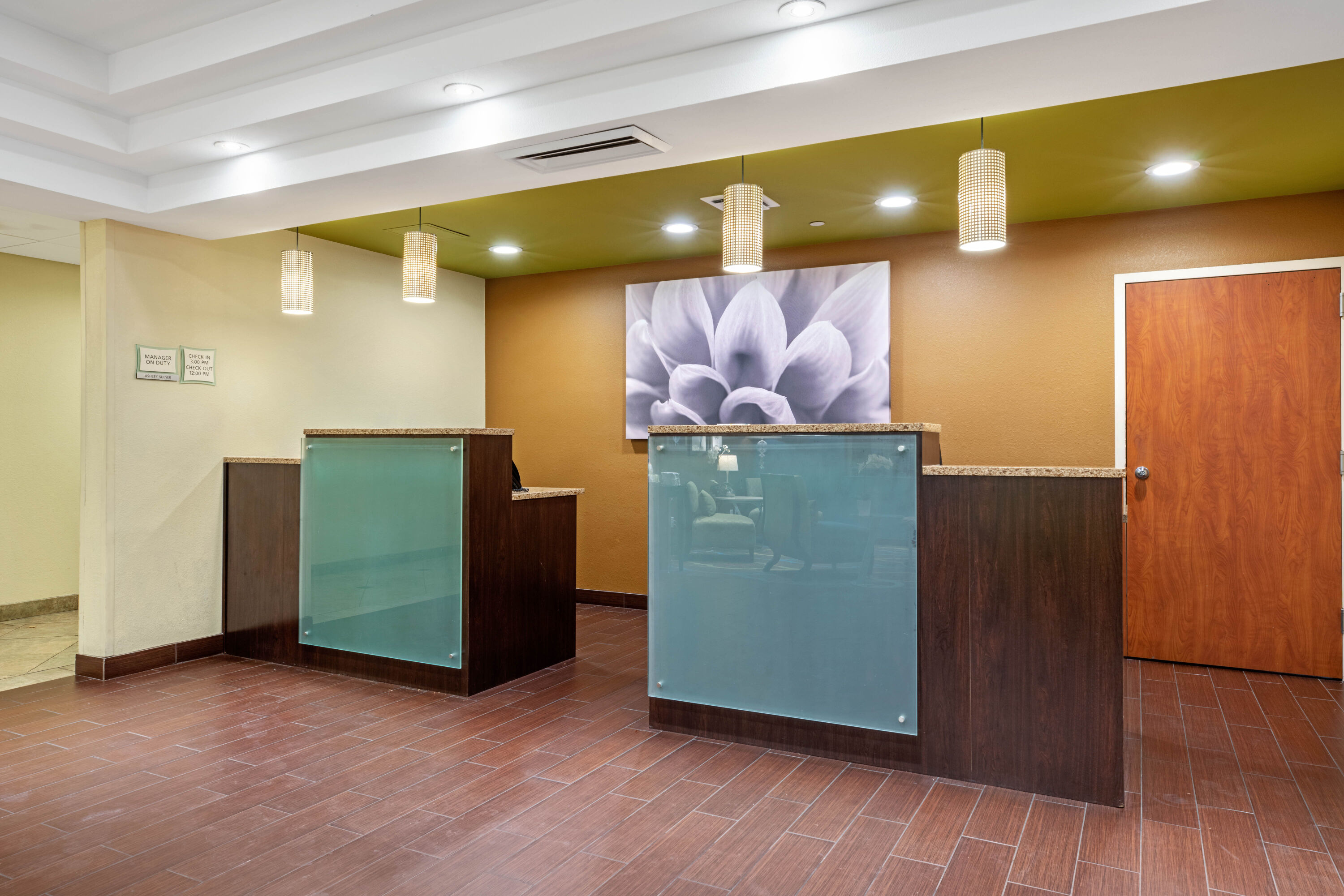 La Quinta Inn Amp Suites By Wyndham Boise Towne Square