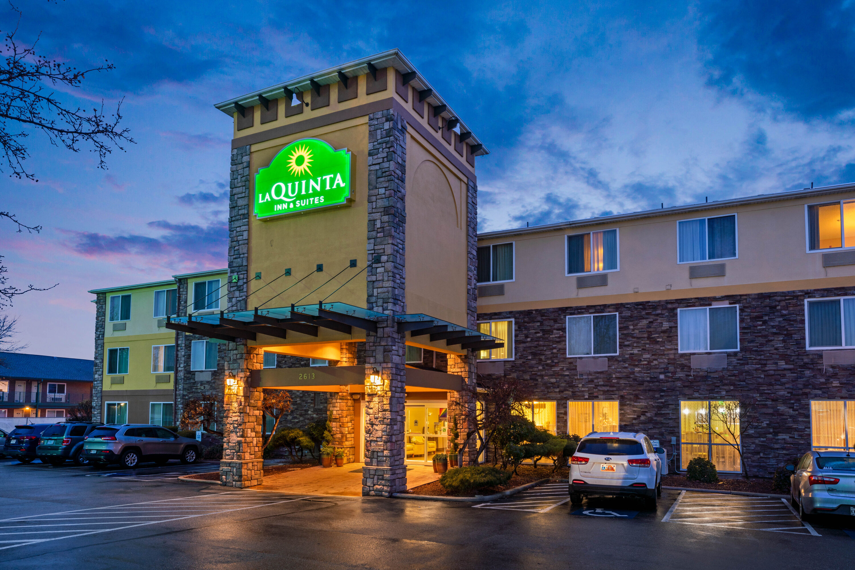 La Quinta Inn & Suites by Wyndham Boise Airport Boise, ID Hotels