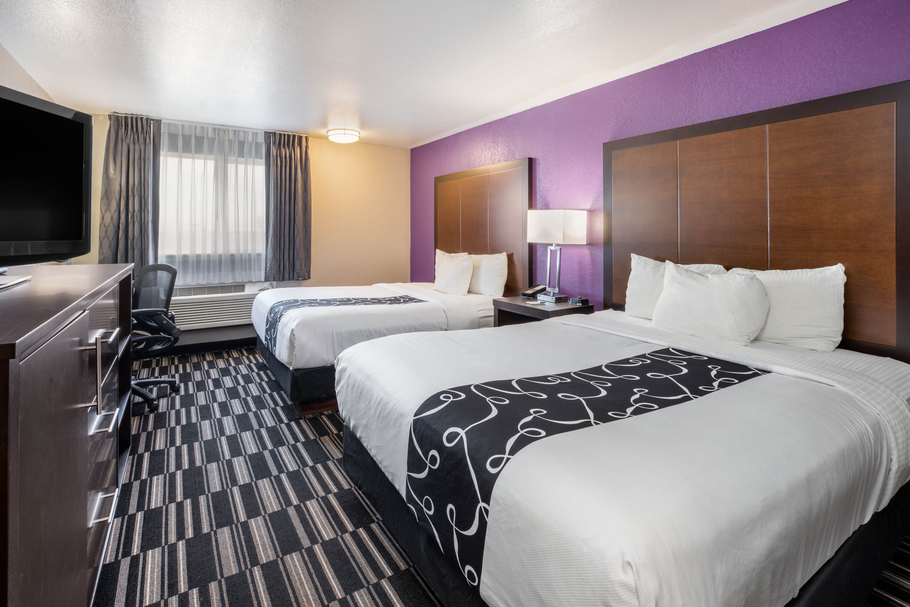 Guest room at the La Quinta Inn by Wyndham Caldwell in Caldwell, Idaho