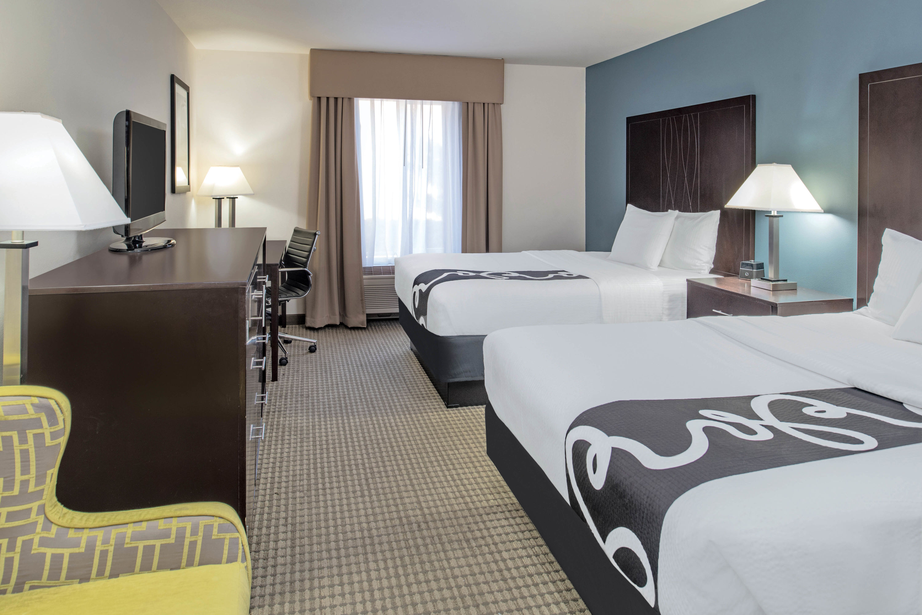 La Quinta Inn & Suites by Wyndham Moscow Pullman Moscow, ID Hotels