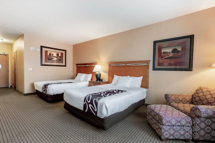 La Quinta Inn Suites By Wyndham Twin, Pet Friendly Bed And Breakfast Twin Falls Id