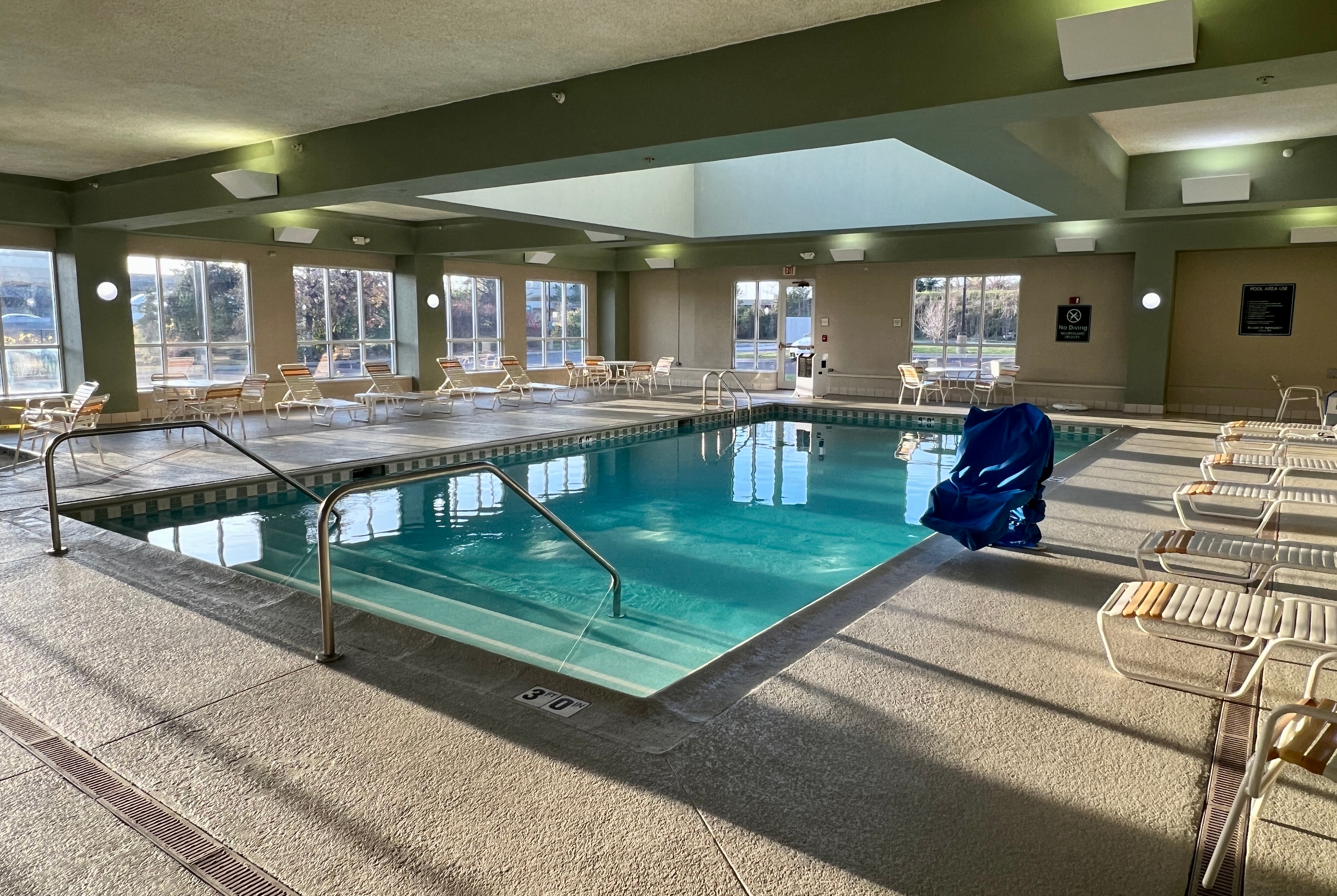 Pool at the La Quinta Inn & Suites by Wyndham Bannockburn-Deerfield in Bannockburn, Illinois