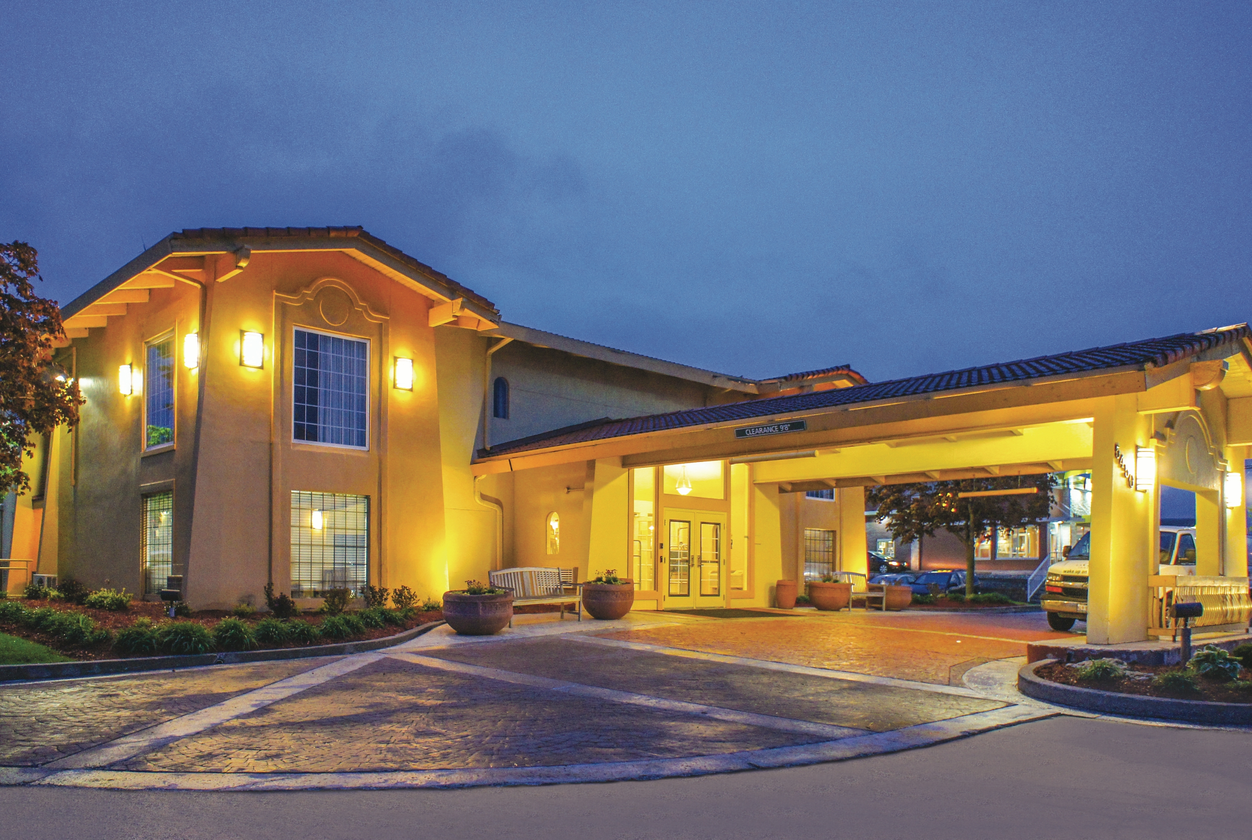 La Quinta Inn By Wyndham Moline Airport Moline Il Hotels