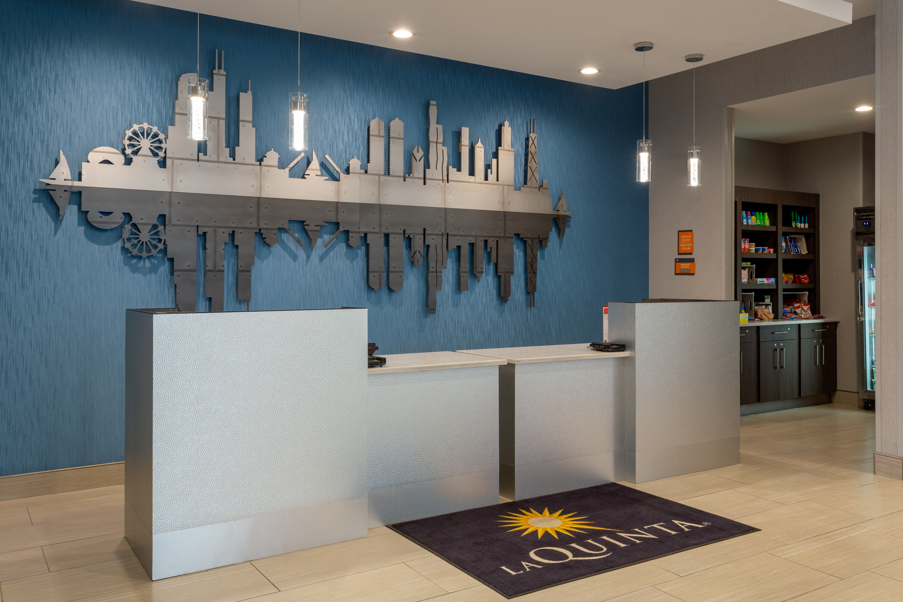 La Quinta Inn & Suites by Wyndham Shorewood lobby concierge in Shorewood, Illinois