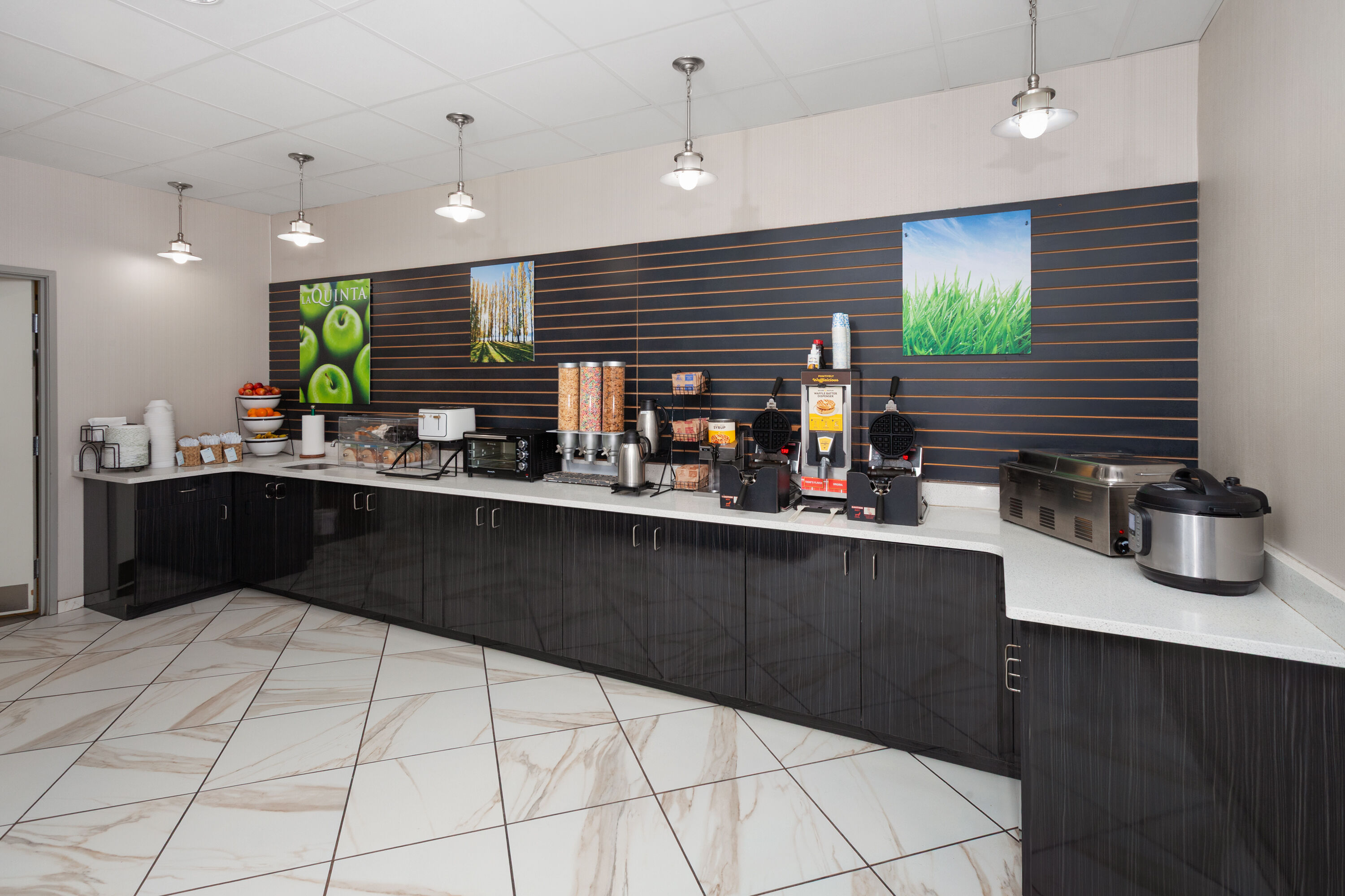 Free breakfast at La Quinta Inn & Suites by Wyndham Springfield IL in Springfield, Illinois