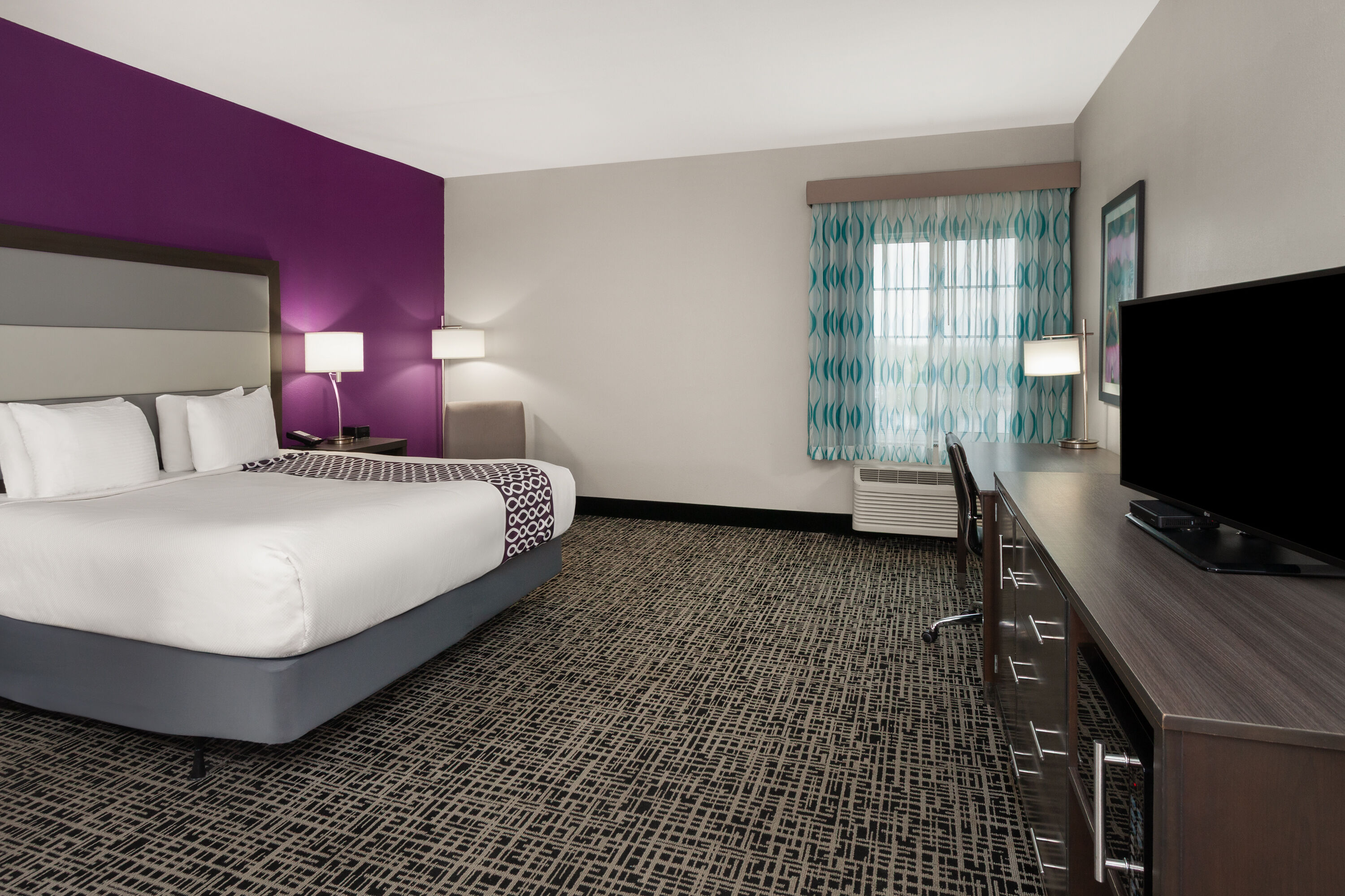 Guest room at the La Quinta Inn & Suites by Wyndham Springfield IL in Springfield, Illinois