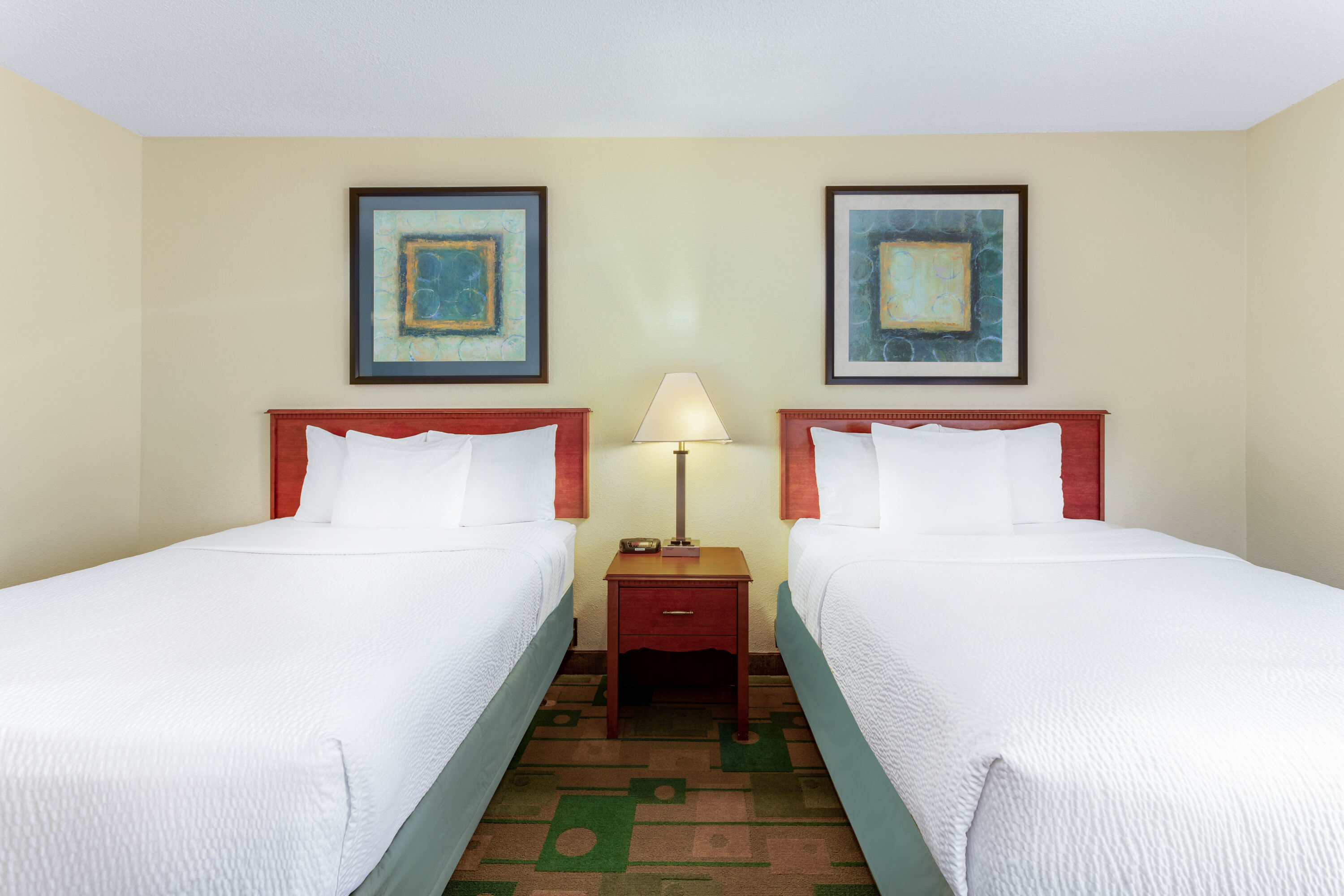Guest room at the La Quinta Inn by Wyndham Chicago Willowbrook in Willowbrook, Illinois