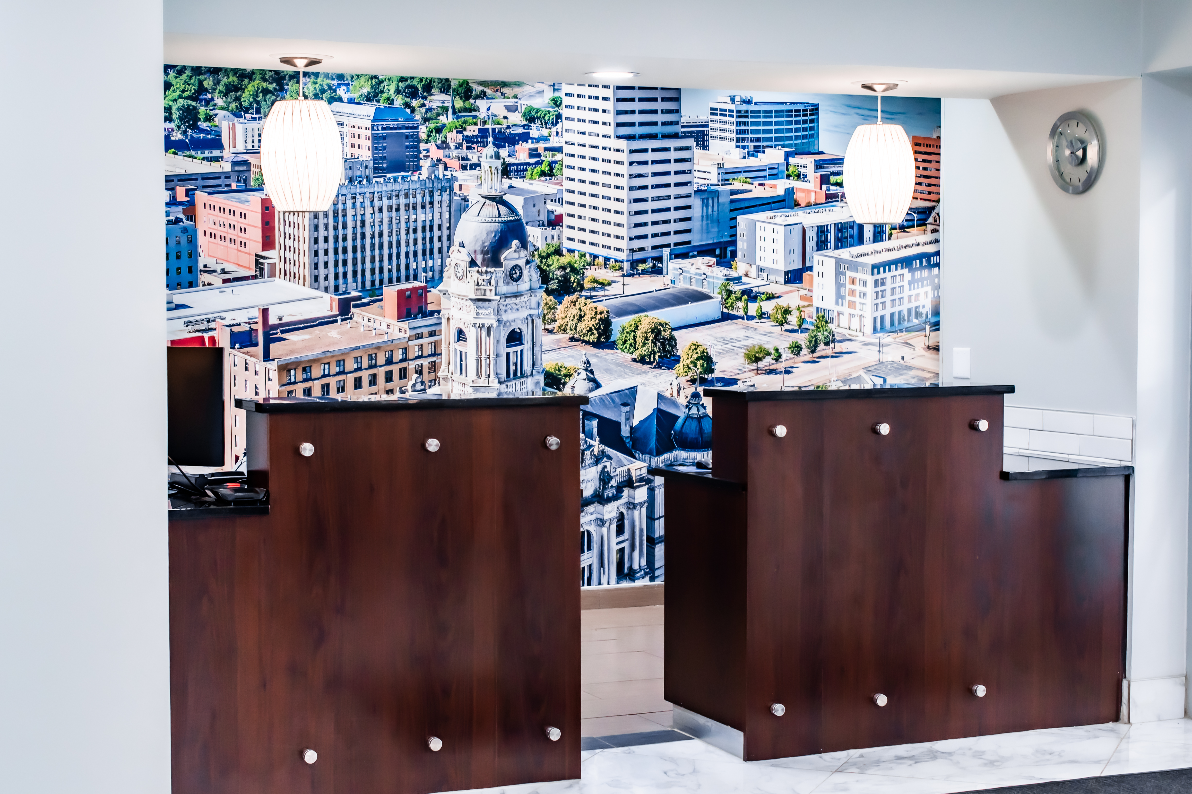 La Quinta Inn & Suites by Wyndham Evansville reception in Evansville, Indiana