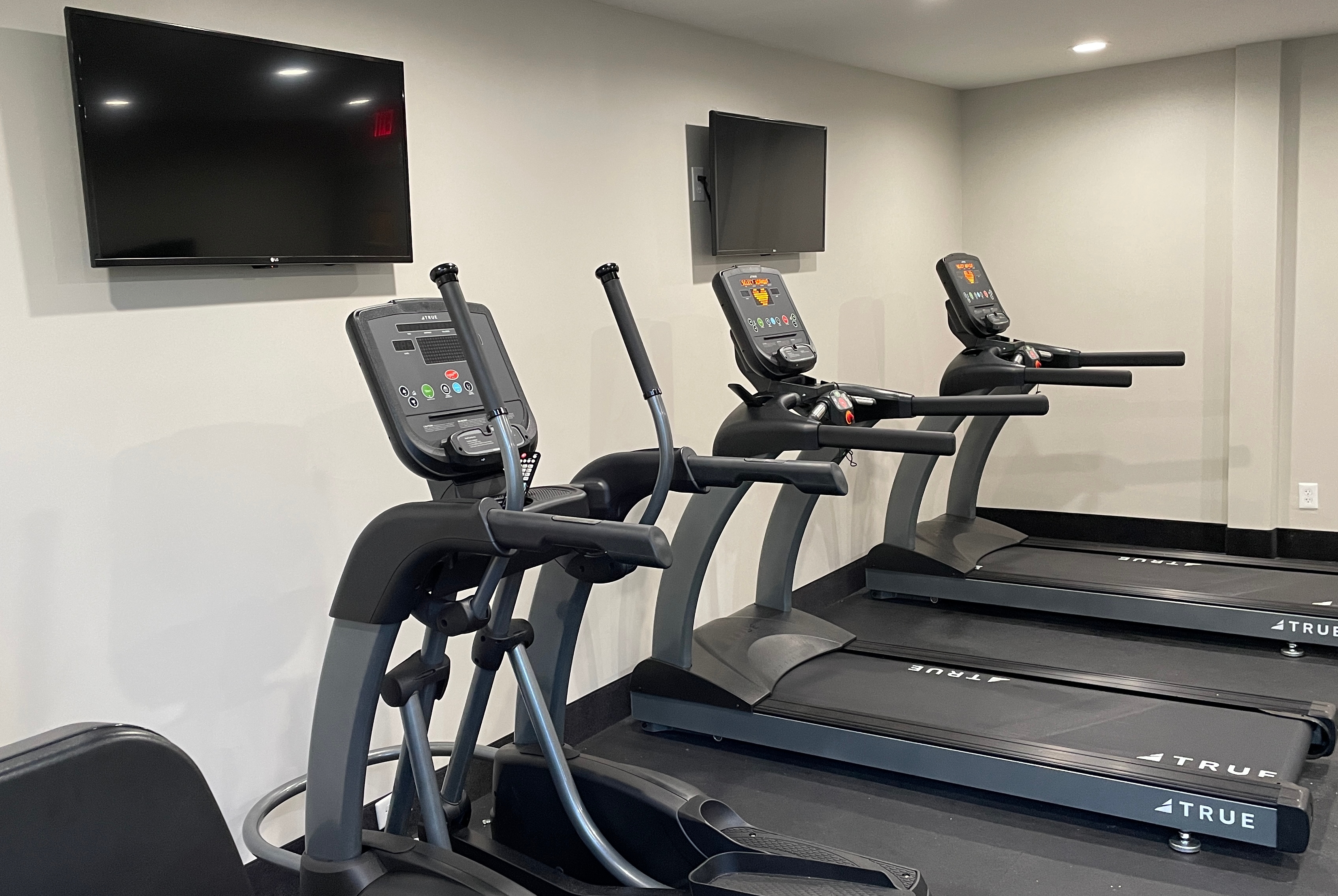 Fitness room at La Quinta Inn & Suites by Wyndham Indianapolis Downtown in Indianapolis, Indiana
