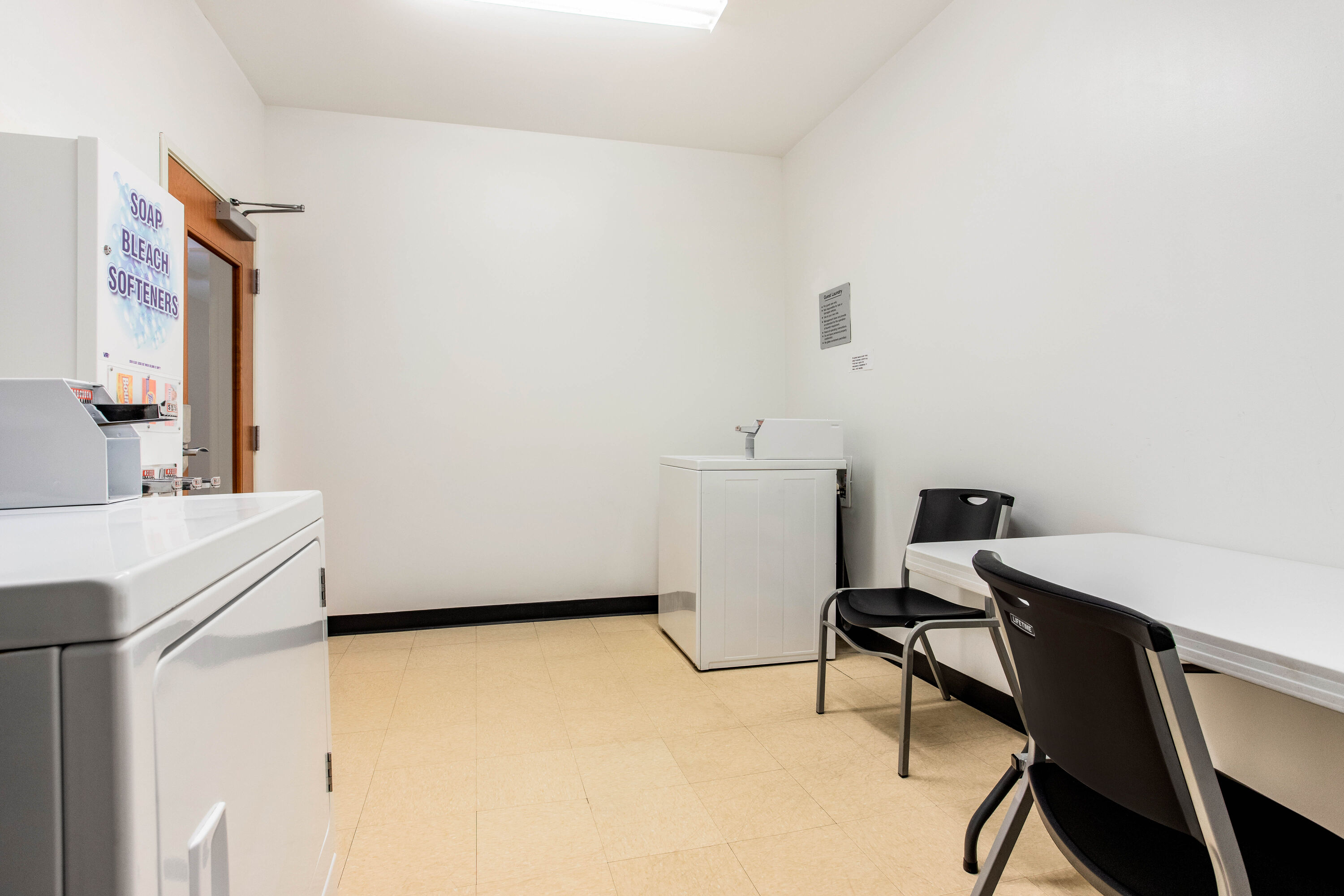 Laundry facilities at La Quinta by Wyndham Indianapolis Airport Plainfield in Plainfield, Indiana