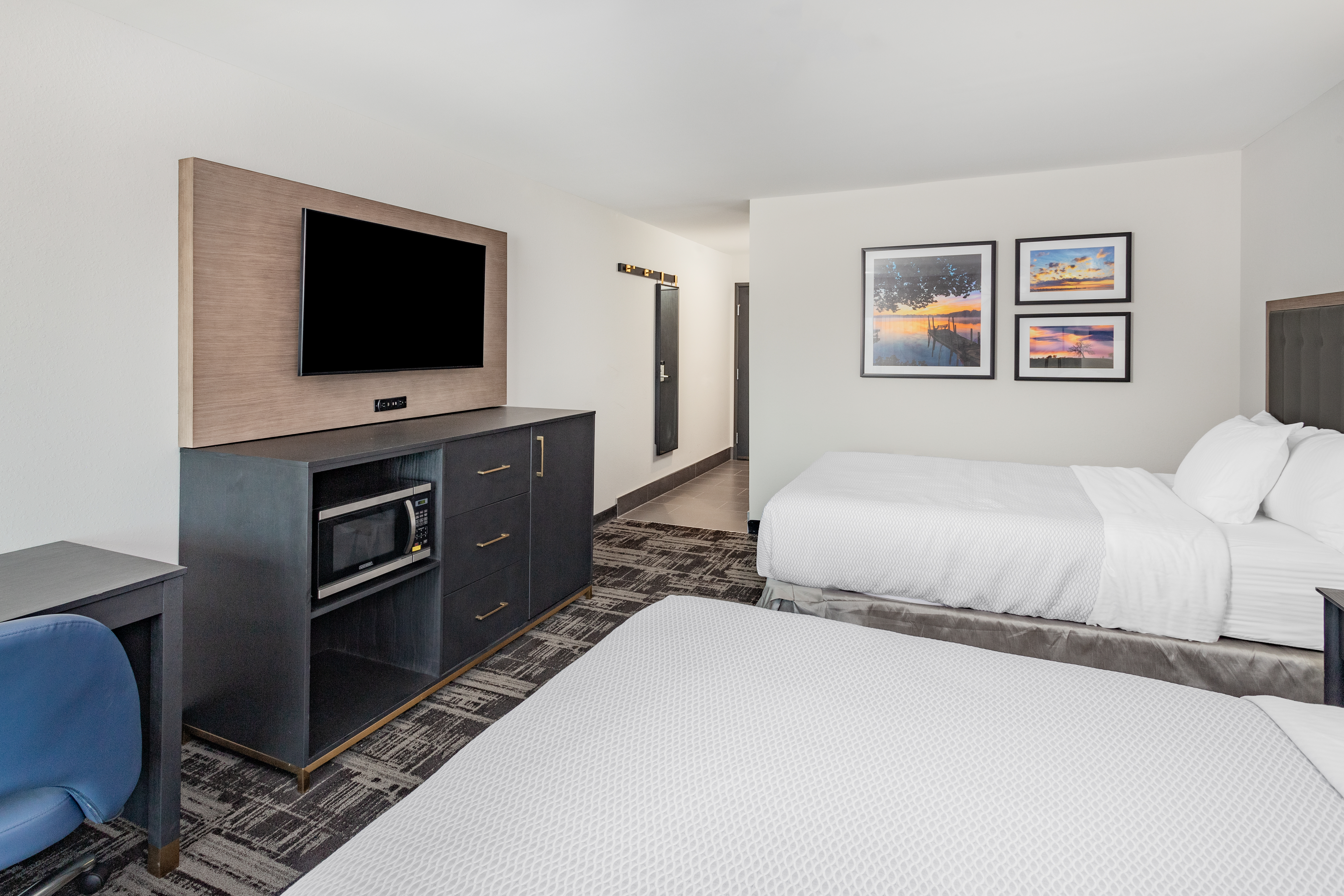 Guest room at the LaQuinta Suites by Wyndham South Bend Notre Dame Area in South Bend, Indiana