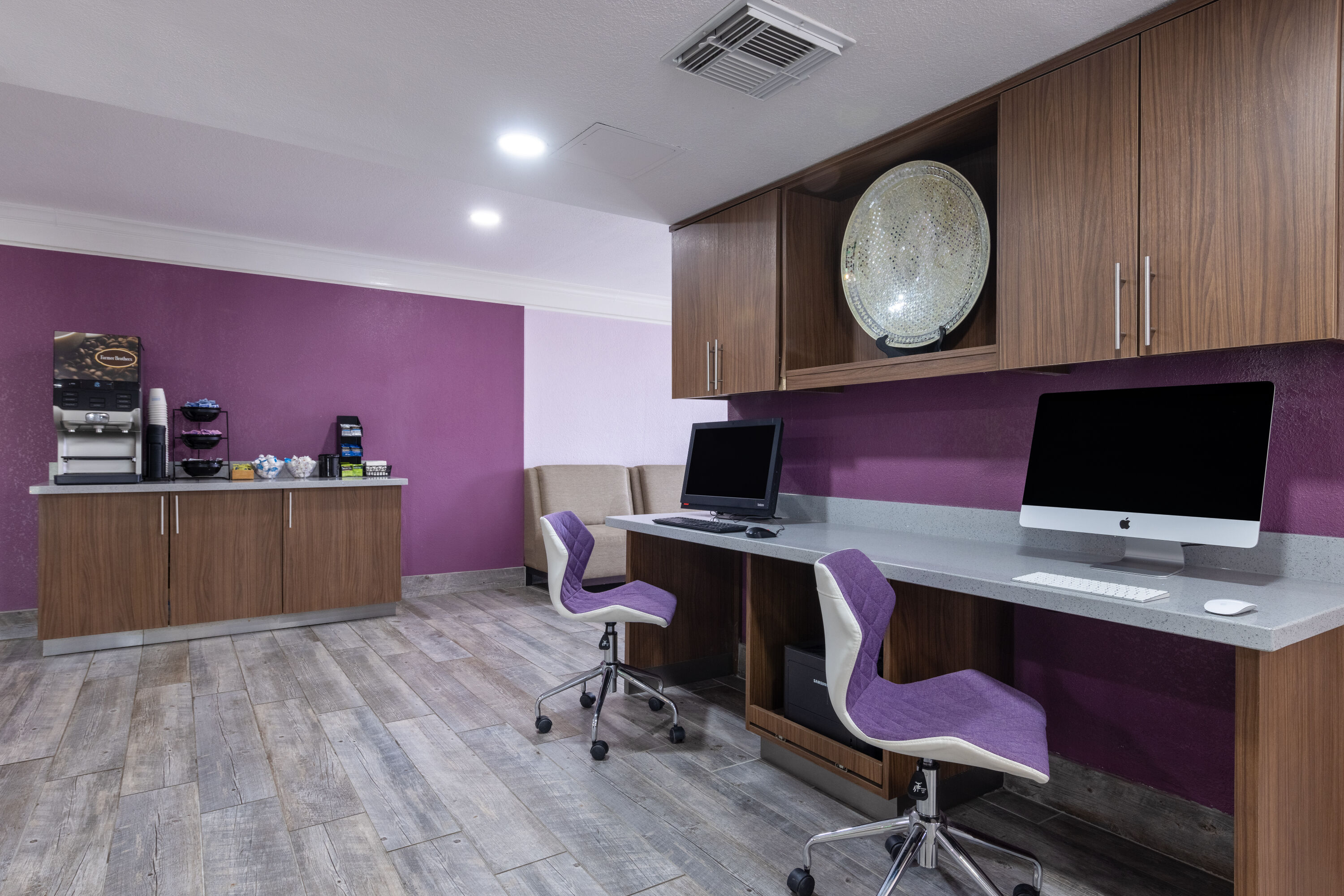 La Quinta Inn by Wyndham Kansas City Lenexa business center in Lenexa, Kansas