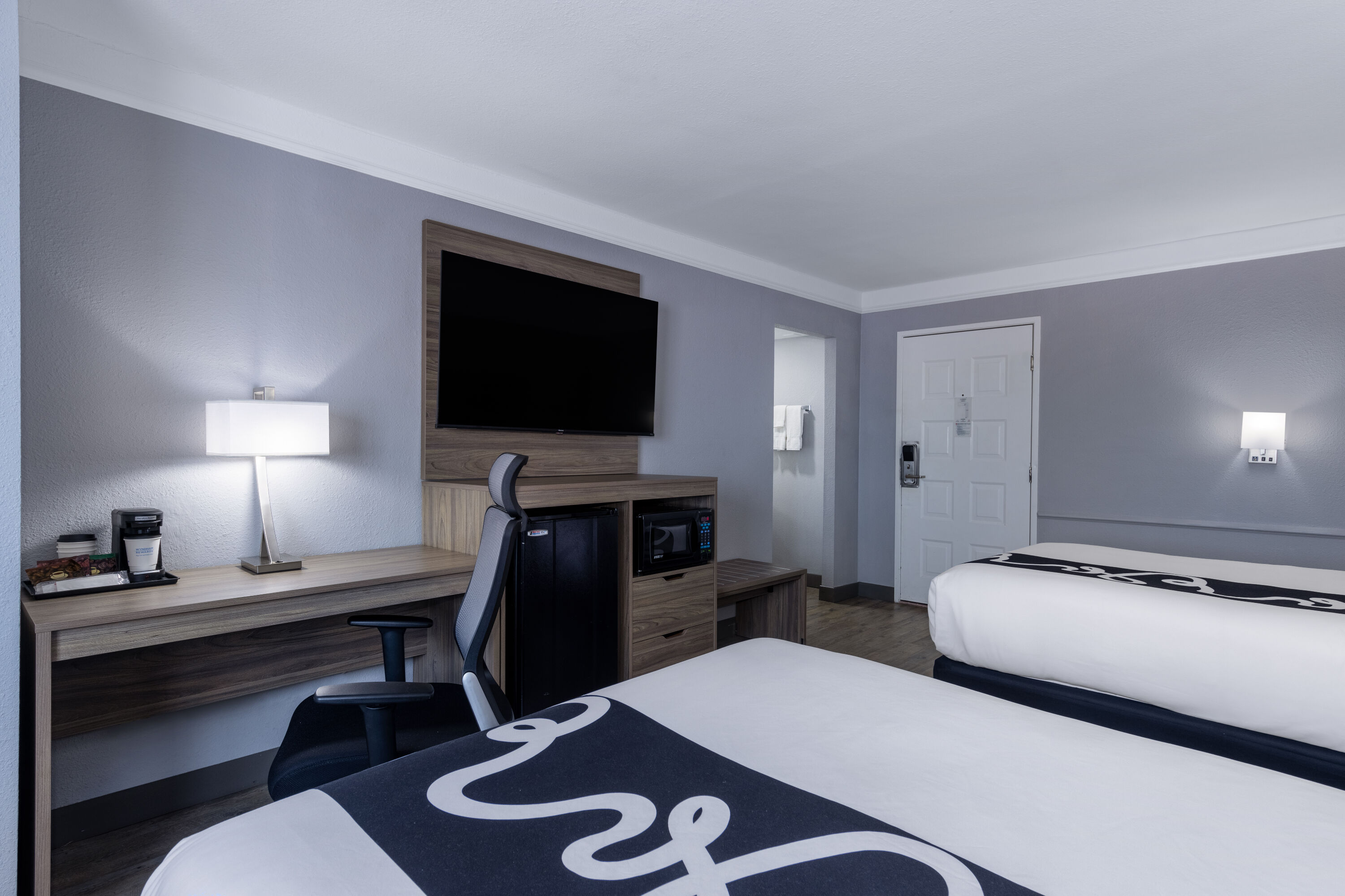 Guest room at the La Quinta Inn by Wyndham Kansas City Lenexa in Lenexa, Kansas