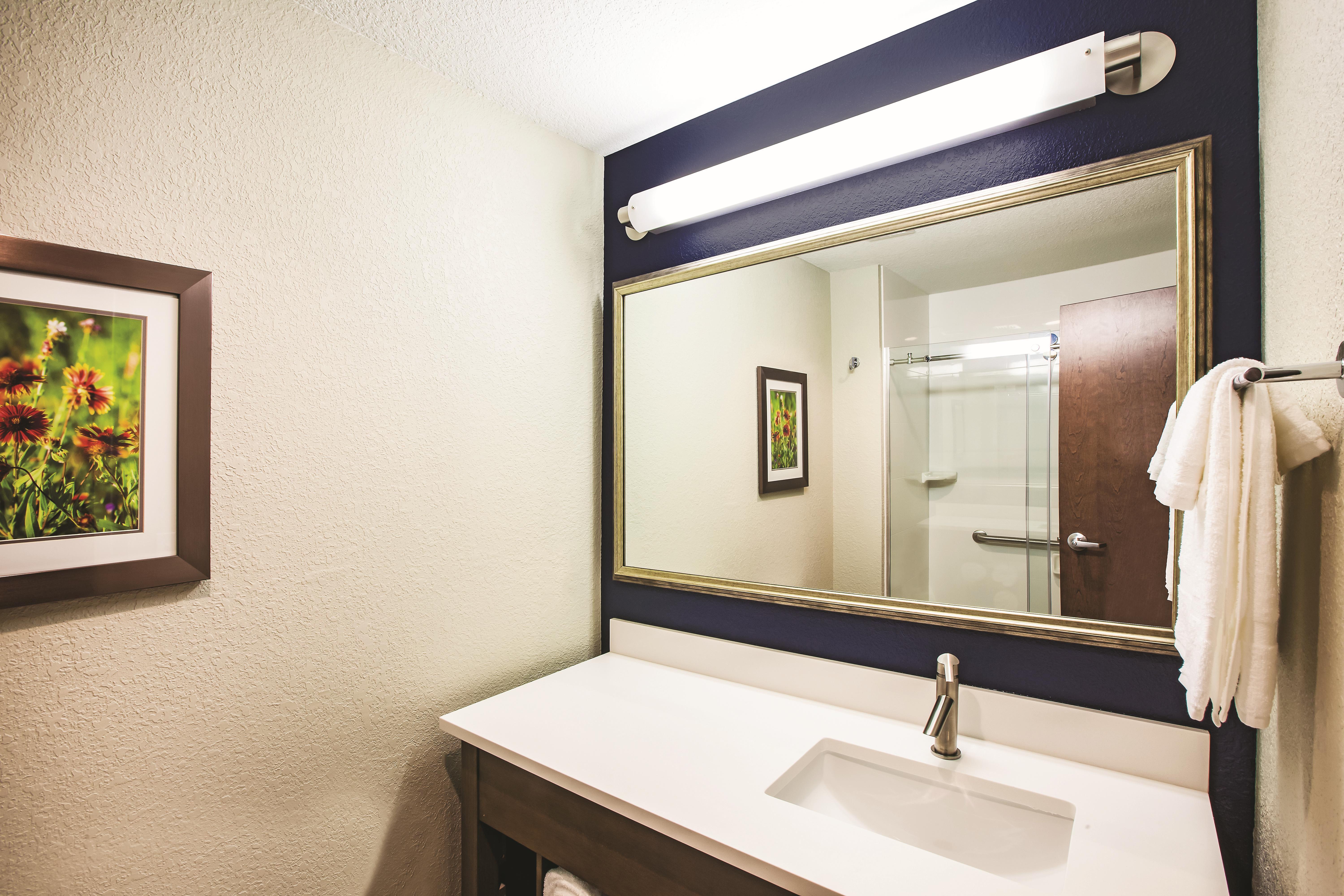 Guest room at the La Quinta Inn & Suites by Wyndham Wichita Northeast in Wichita, Kansas