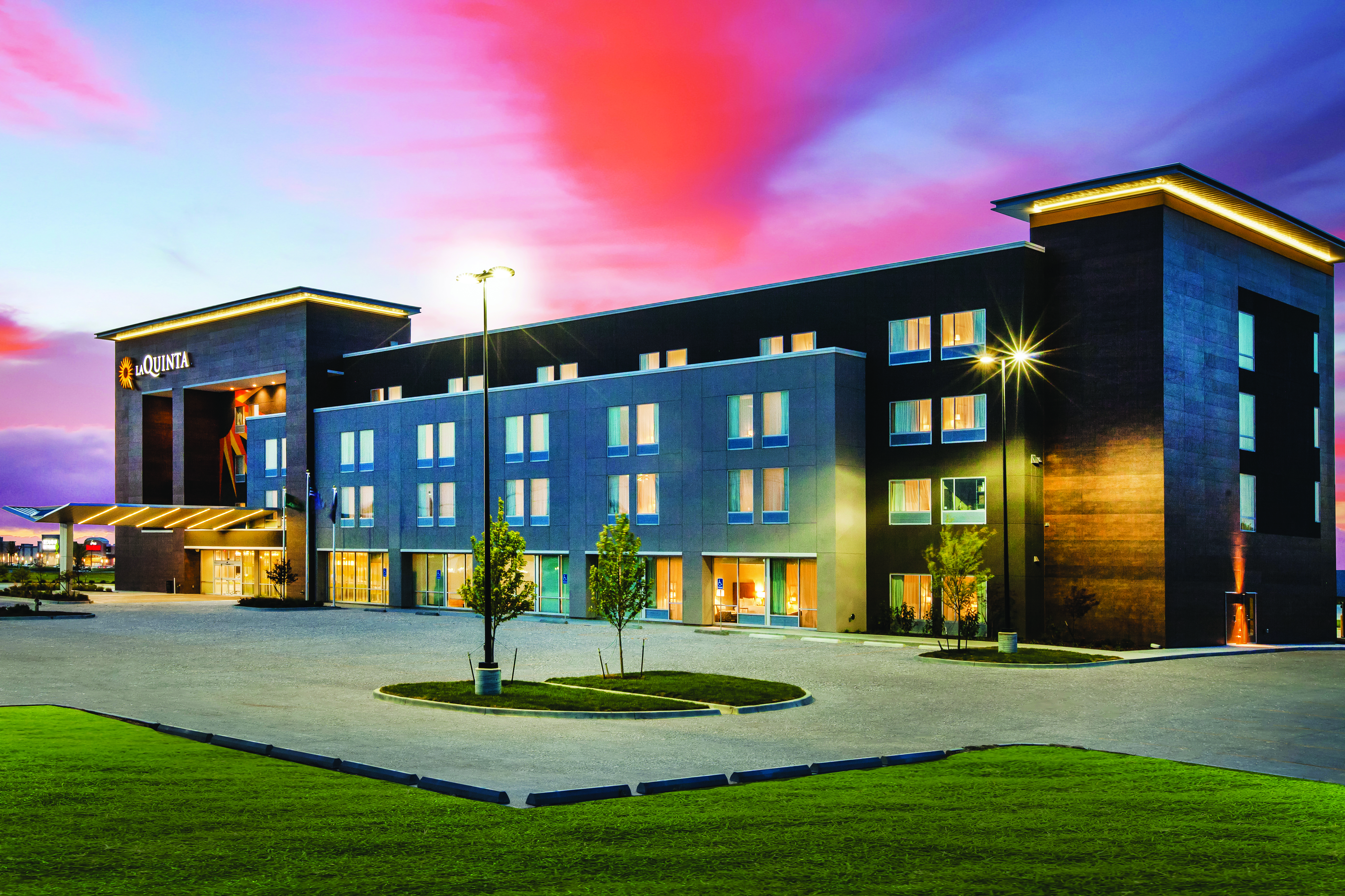La Quinta Inn Suites by Wyndham Wichita Northeast Wichita KS Hotels