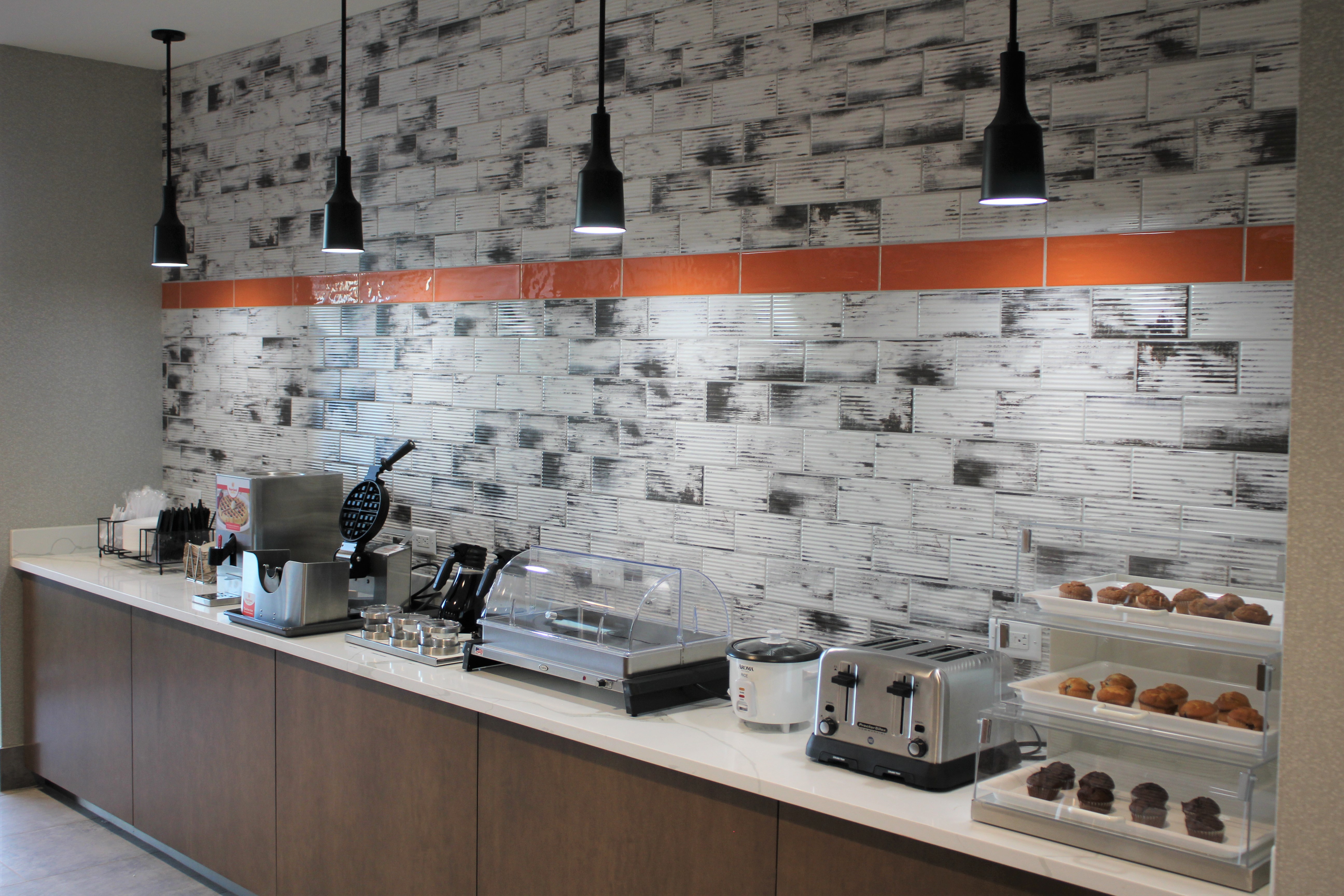 Free breakfast at La Quinta Inn & Suites by Wyndham Bardstown in Bardstown, Kentucky