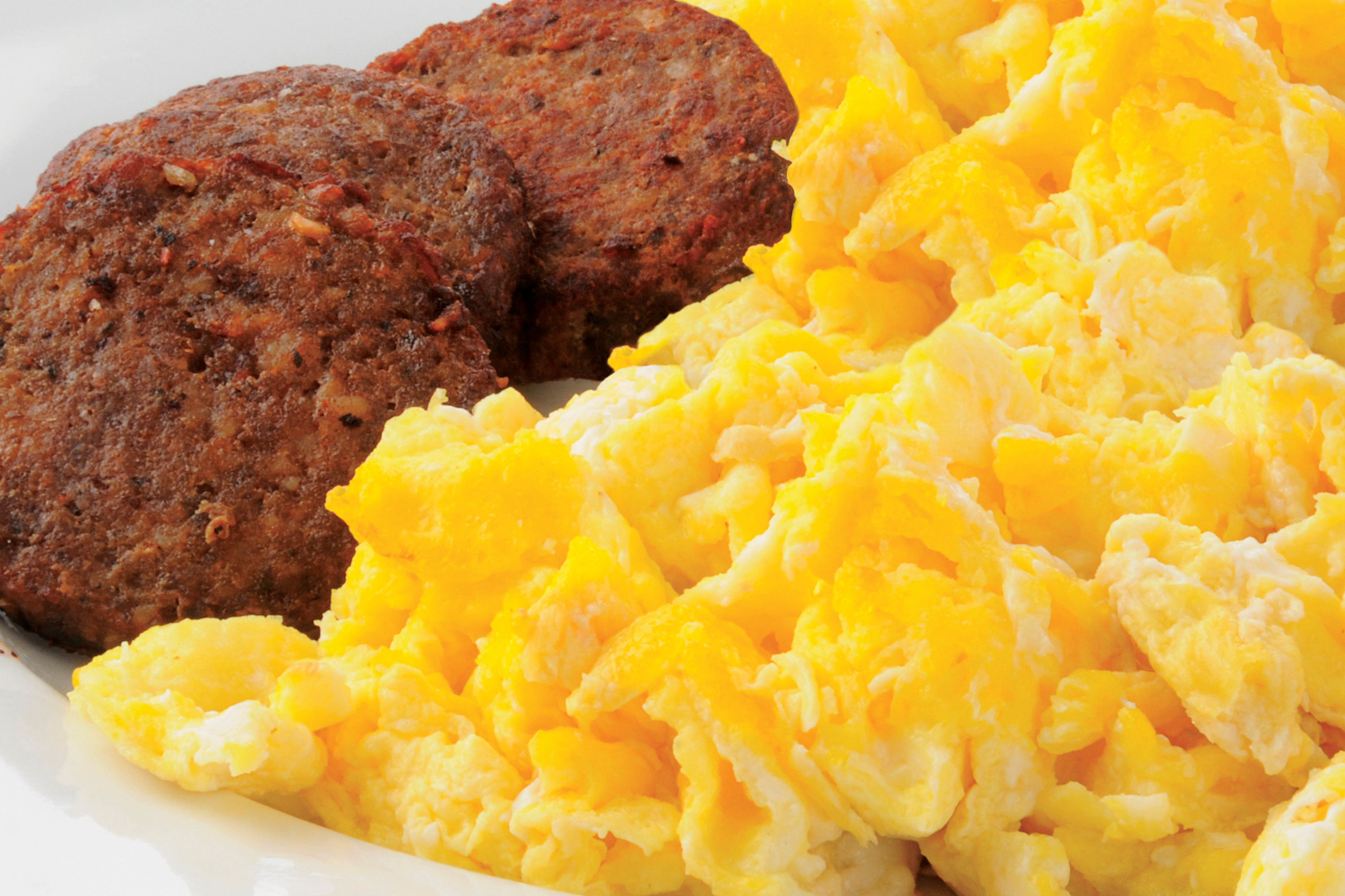 Free breakfast at La Quinta Inn & Suites by Wyndham Cincinnati Airpt Florence in Florence, Kentucky