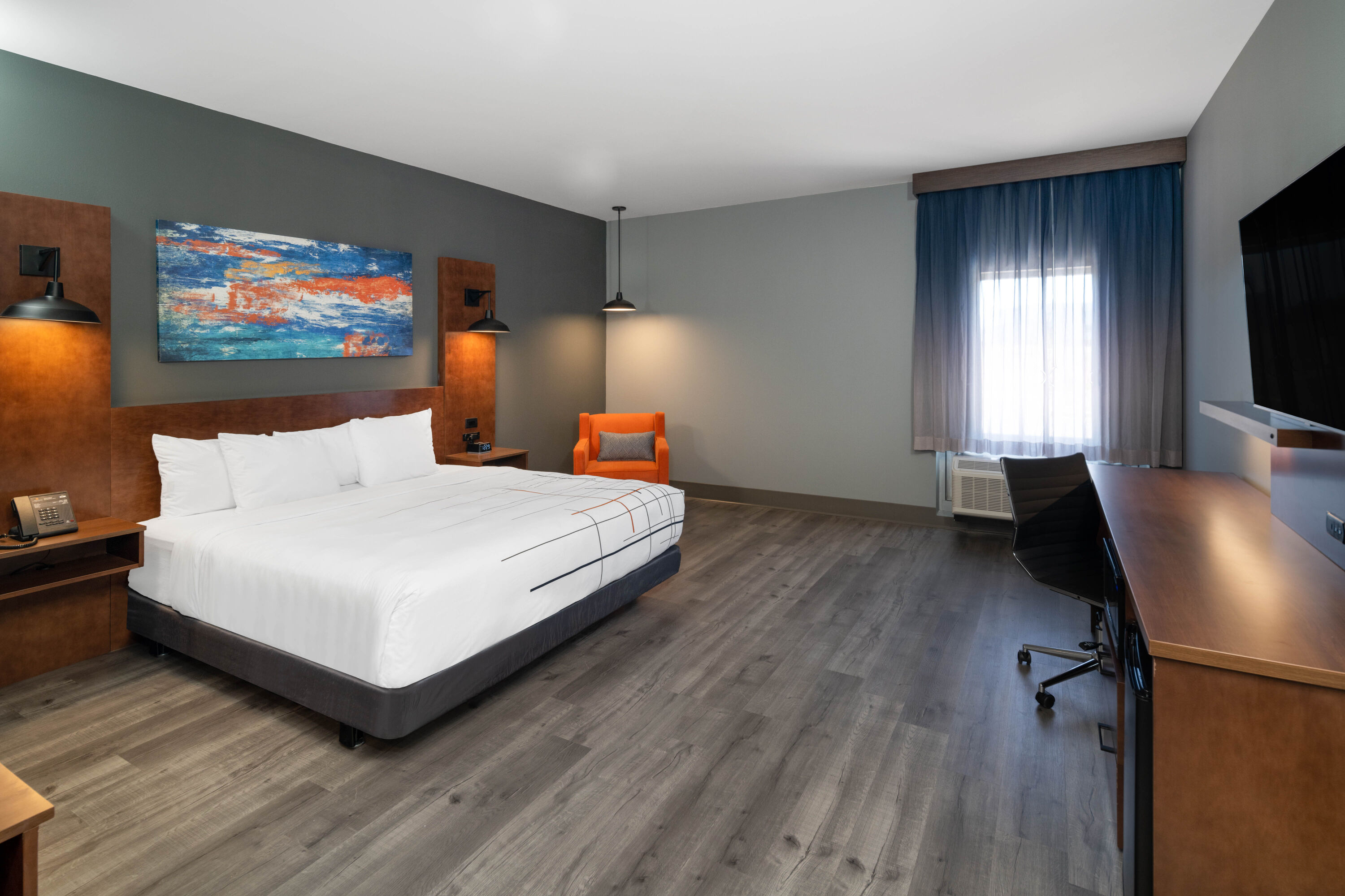 Guest room at the La Quinta Inn & Suites by Wyndham Louisville NE/Old Henry Rd in Louisville, Kentucky