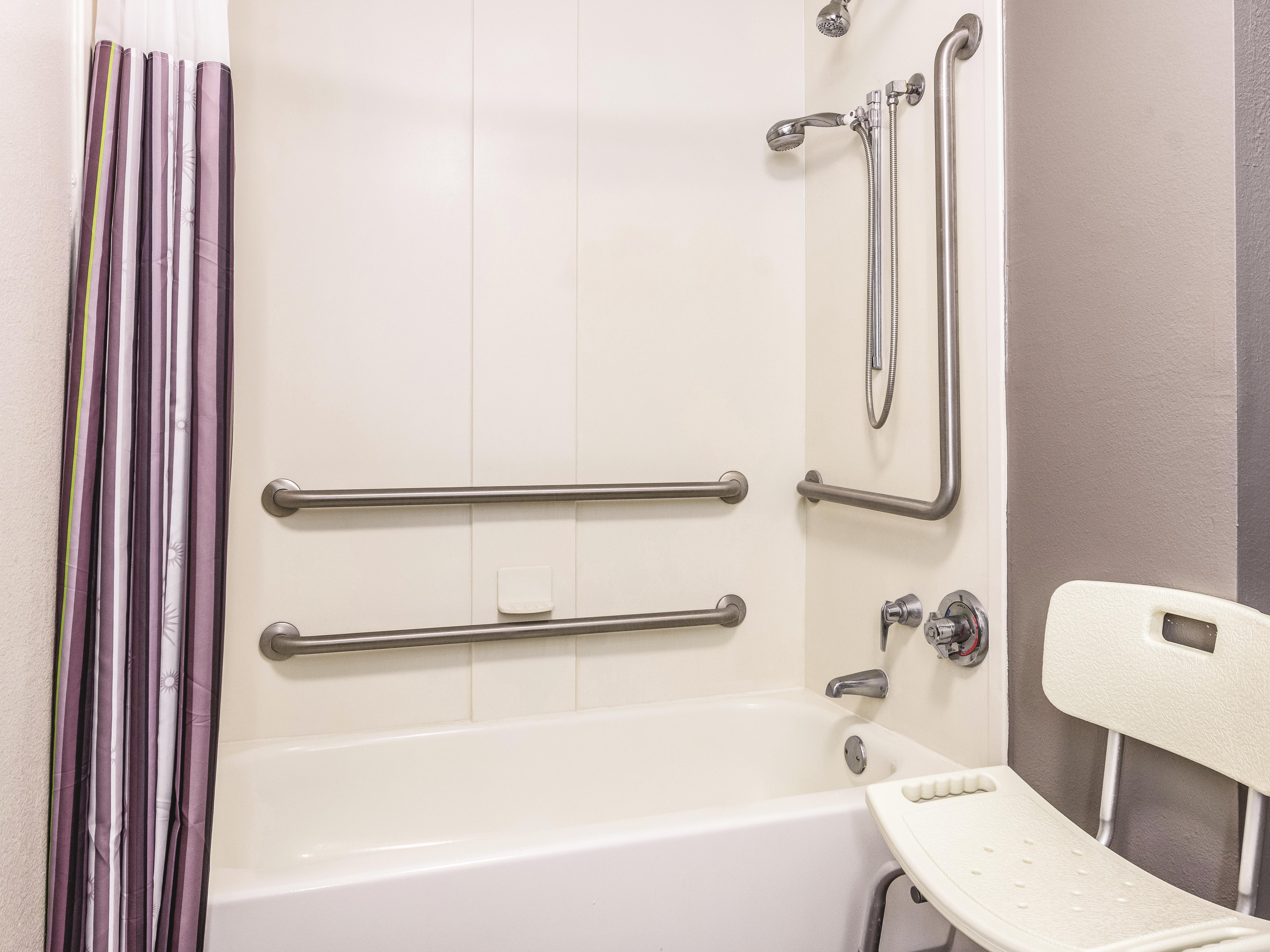 Guest room at the La Quinta Inn & Suites by Wyndham Alexandria Airport in Alexandria, Louisiana