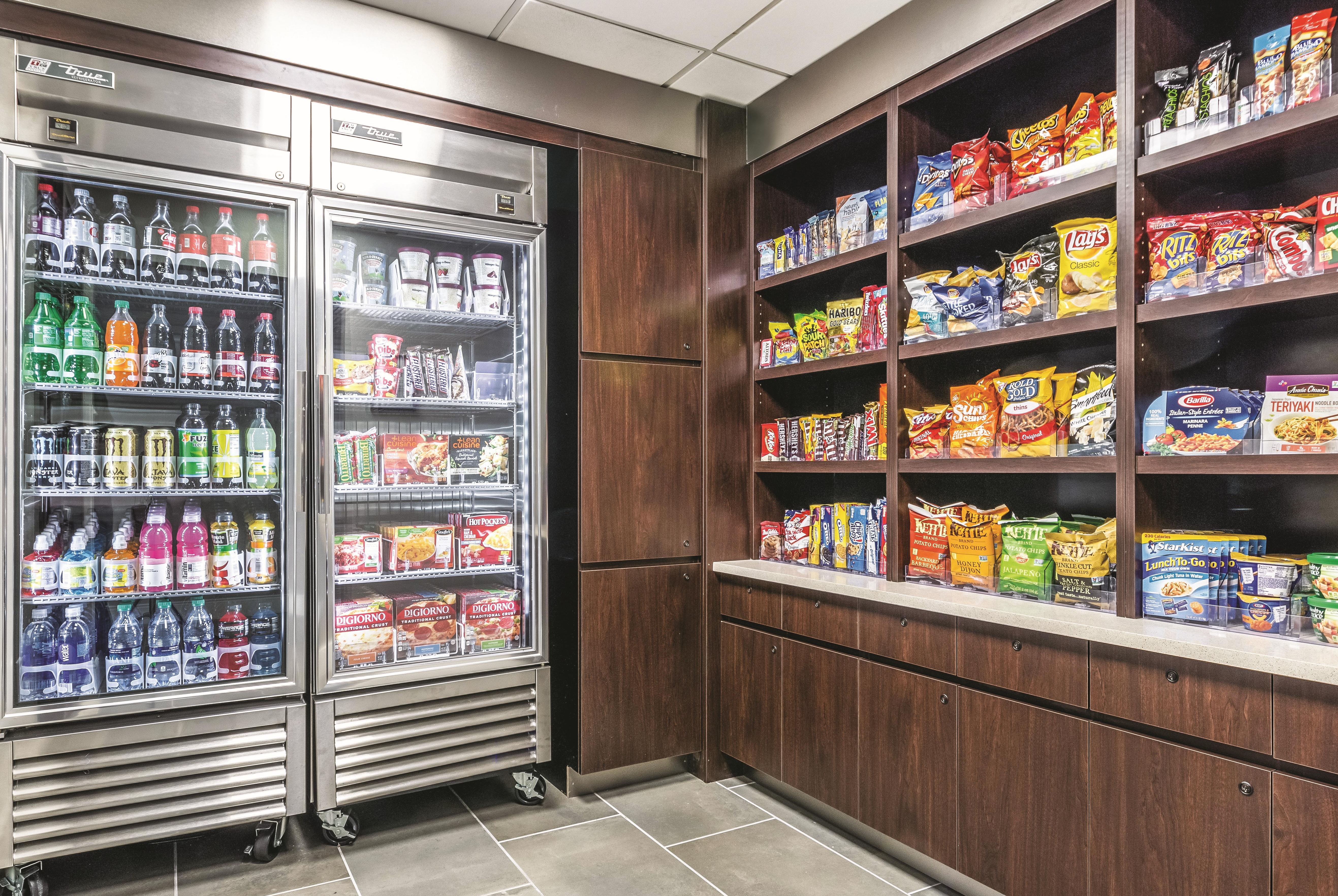 Property amenity at La Quinta Inn & Suites by Wyndham Alexandria Airport in Alexandria, Louisiana