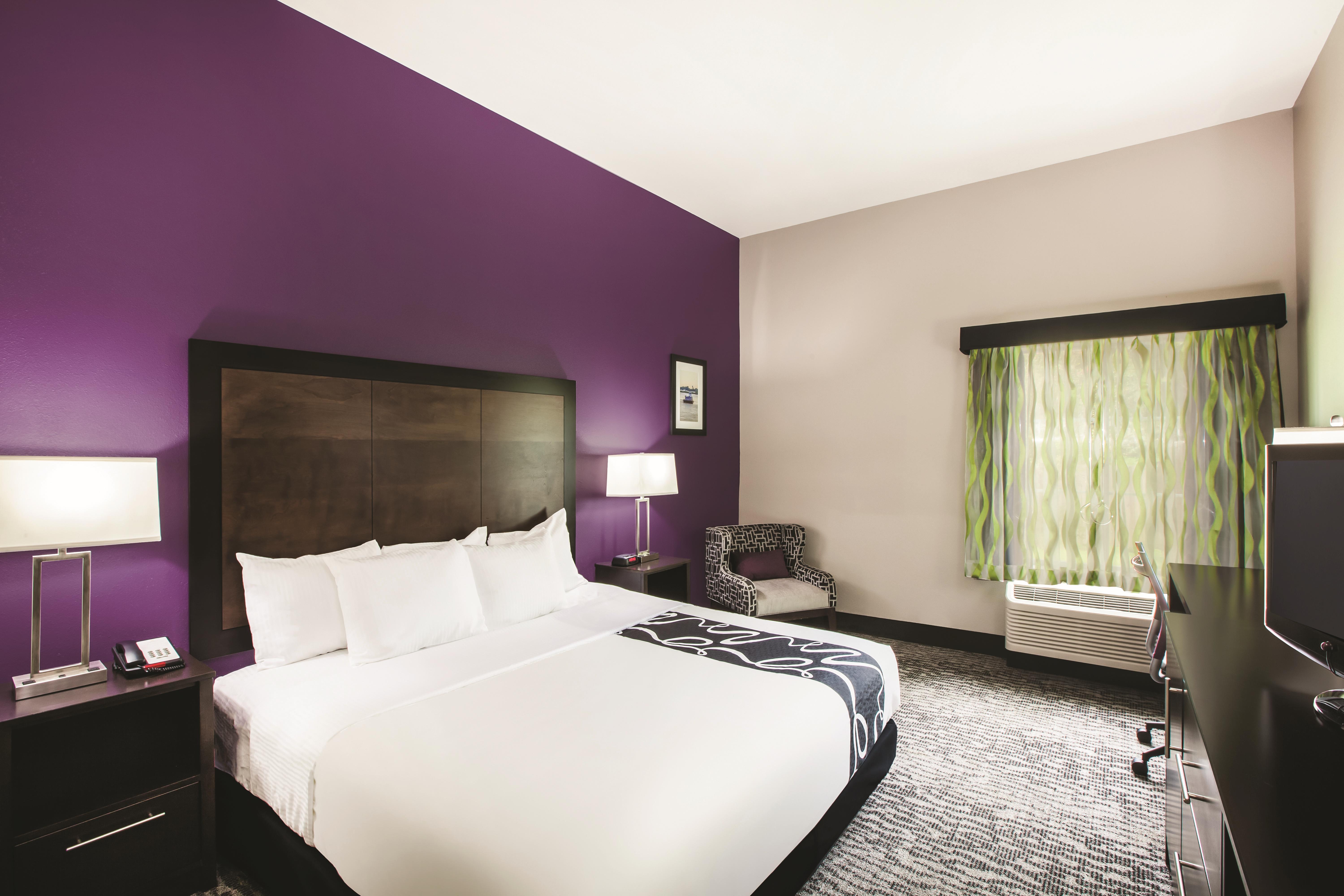 Guest room at the La Quinta Inn & Suites by Wyndham Baton Rouge Denham Springs in Baton Rouge, Louisiana