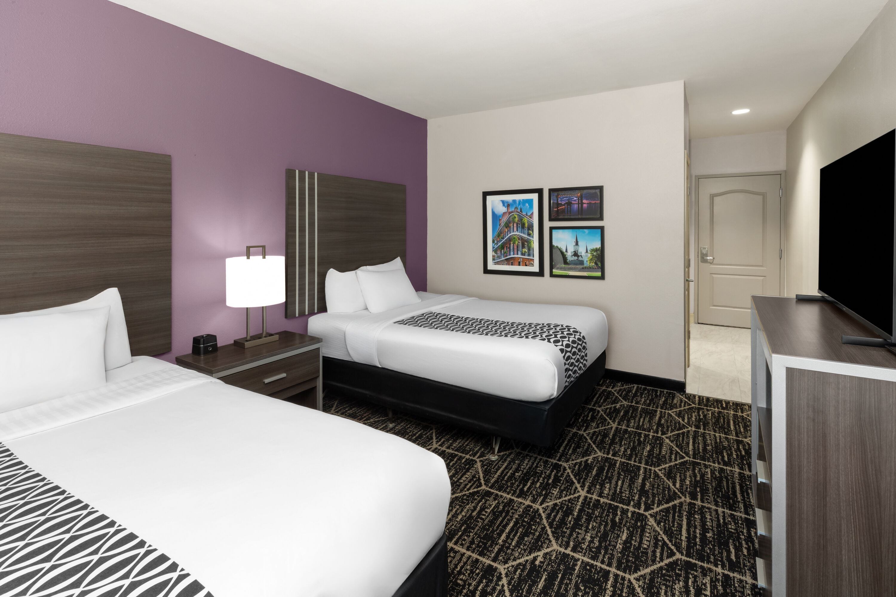 Guest room at the La Quinta Inn & Suites by Wyndham Boutte in Boutte, Louisiana