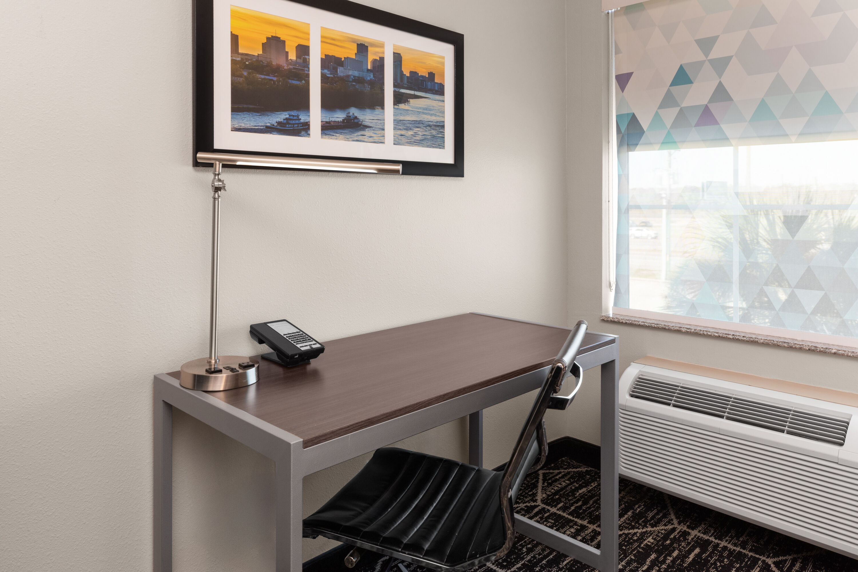 Guest room at the La Quinta Inn & Suites by Wyndham Boutte in Boutte, Louisiana