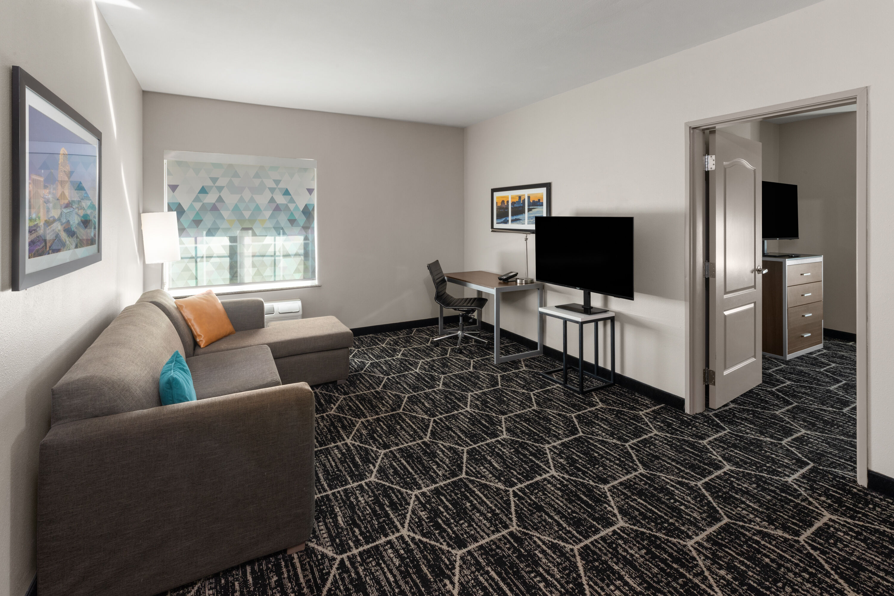 La Quinta Inn & Suites by Wyndham Boutte suite in Boutte, Louisiana