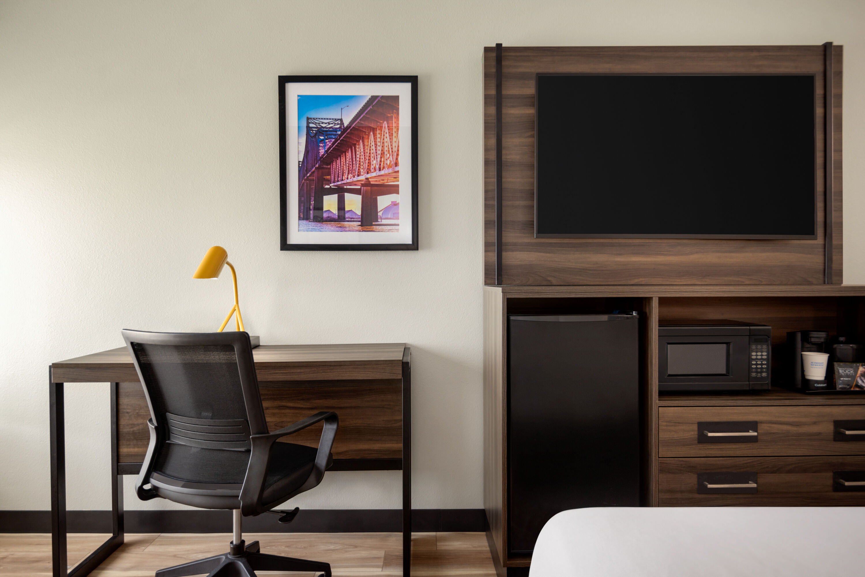 Guest room at the La Quinta Inn & Suites by Wyndham Gonzales LA in Gonzales, Louisiana