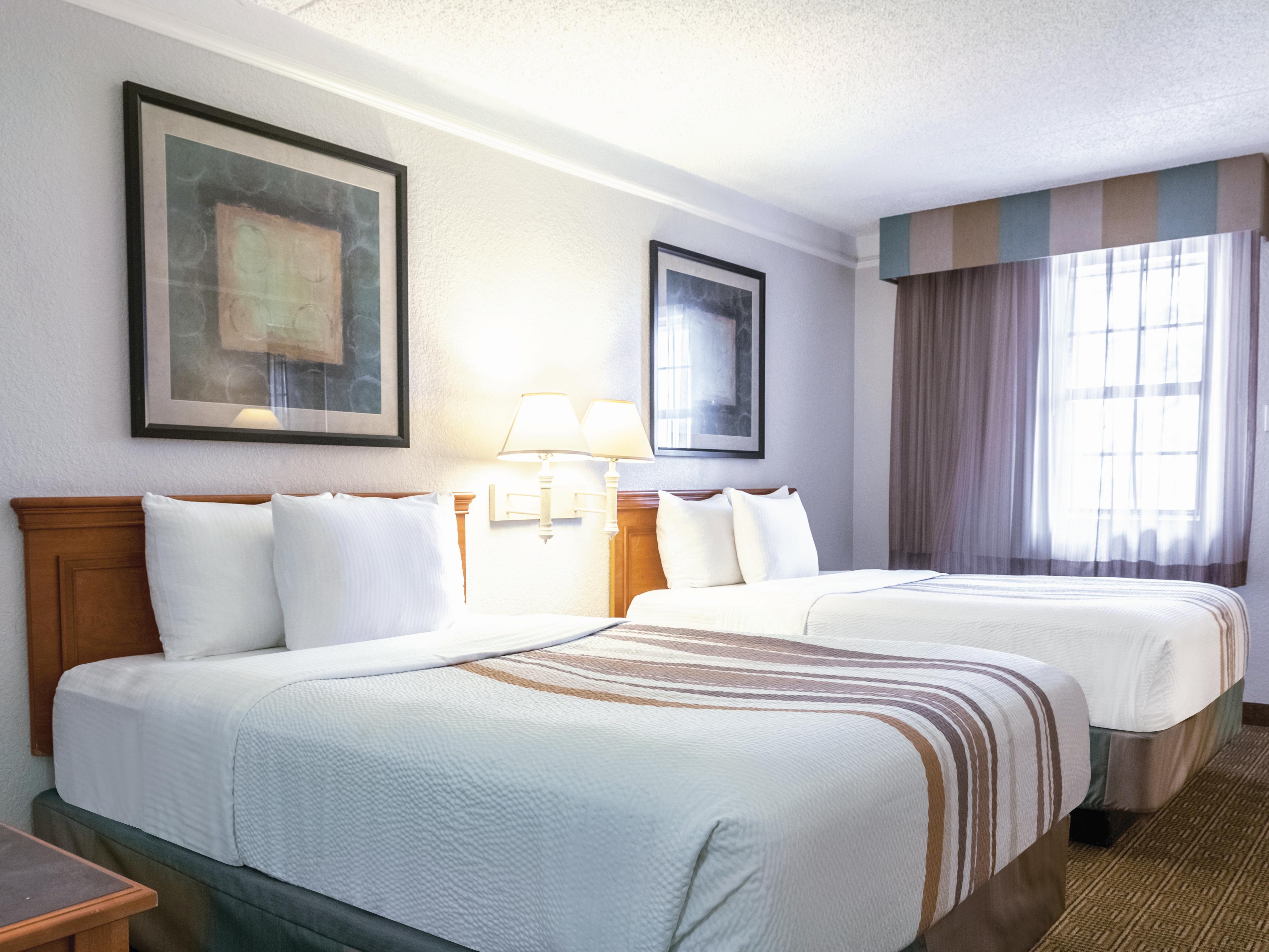 Guest room at the La Quinta Inn by Wyndham New Orleans West Bank / Gretna in Gretna, Louisiana
