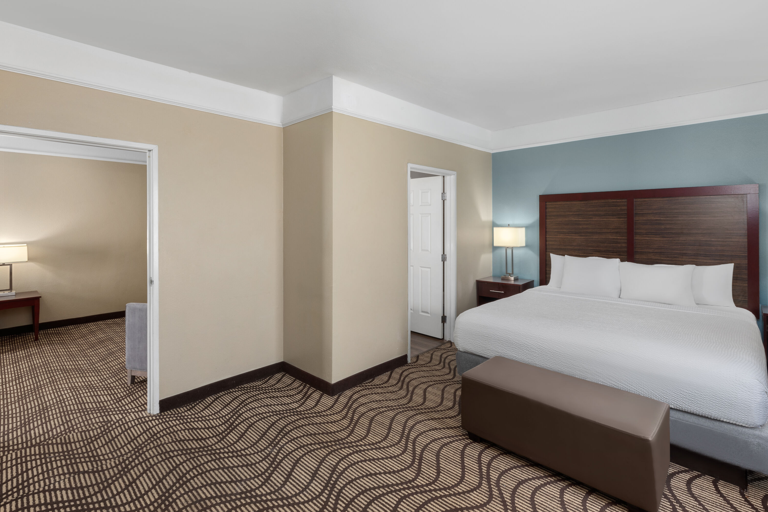 La Quinta Inn & Suites by Wyndham Houma suite in Houma, Louisiana