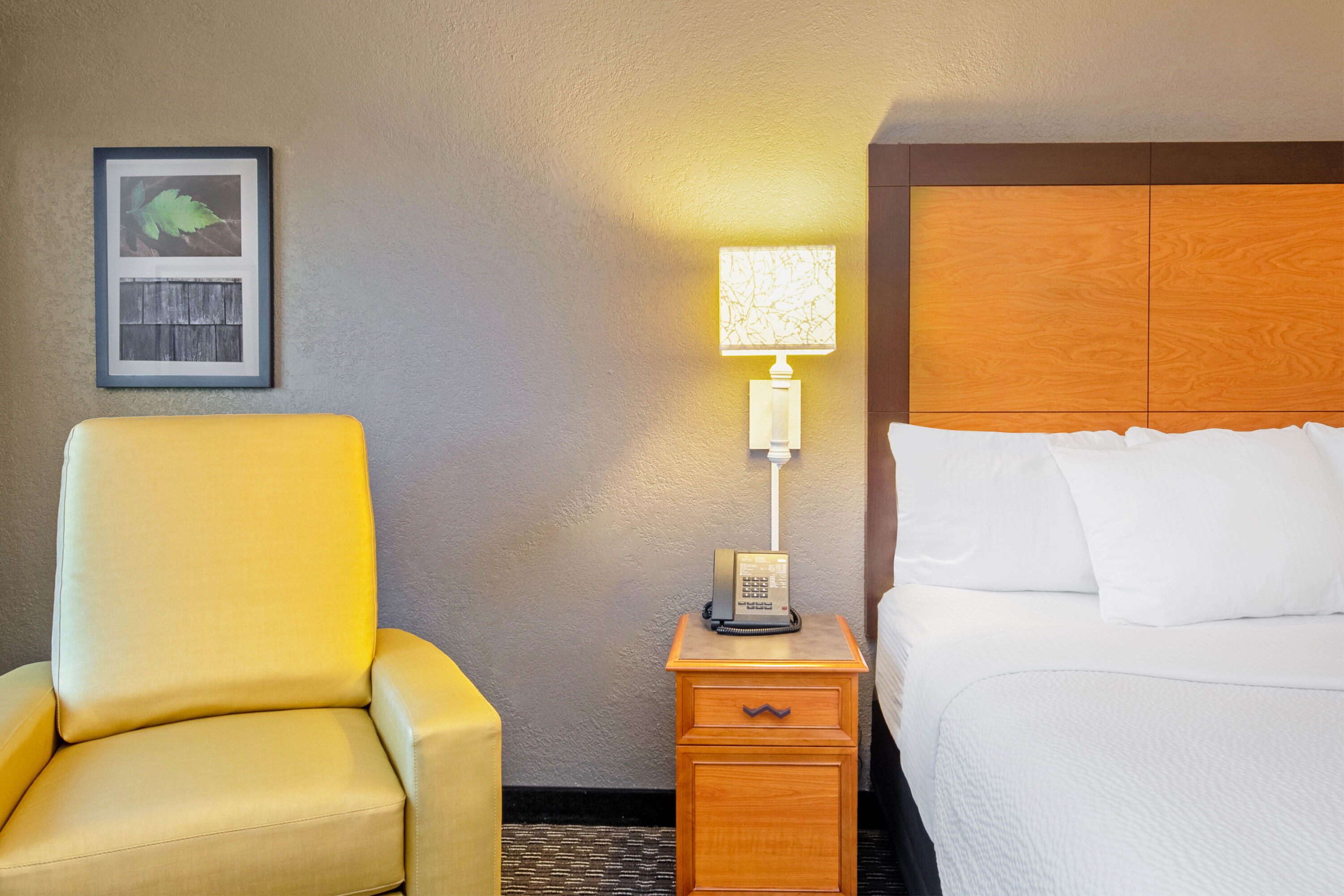 Guest room amenity at La Quinta Inn & Suites by Wyndham New Orleans Airport in Kenner, Louisiana