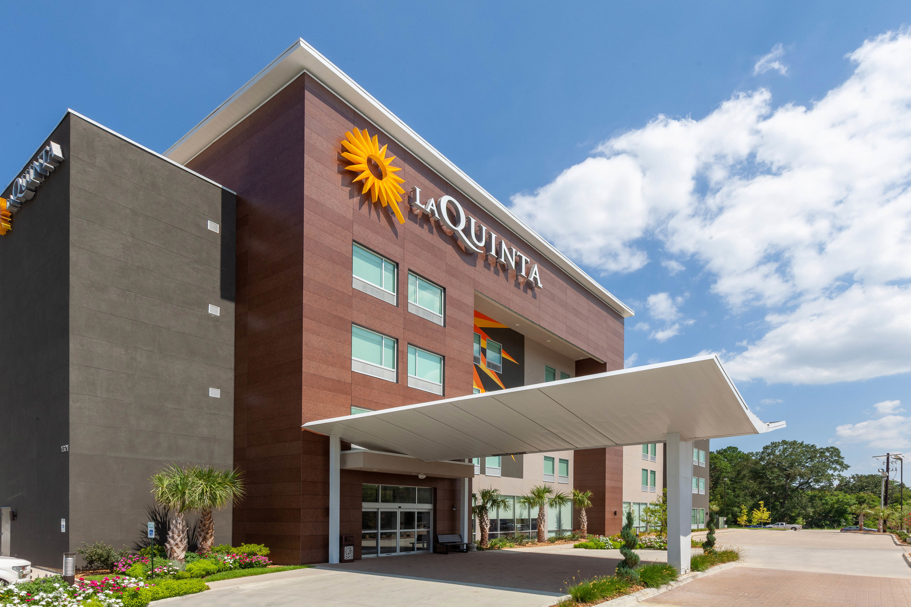 La Quinta Inn Suites By Wyndham Lafayette Oil Center Lafayette