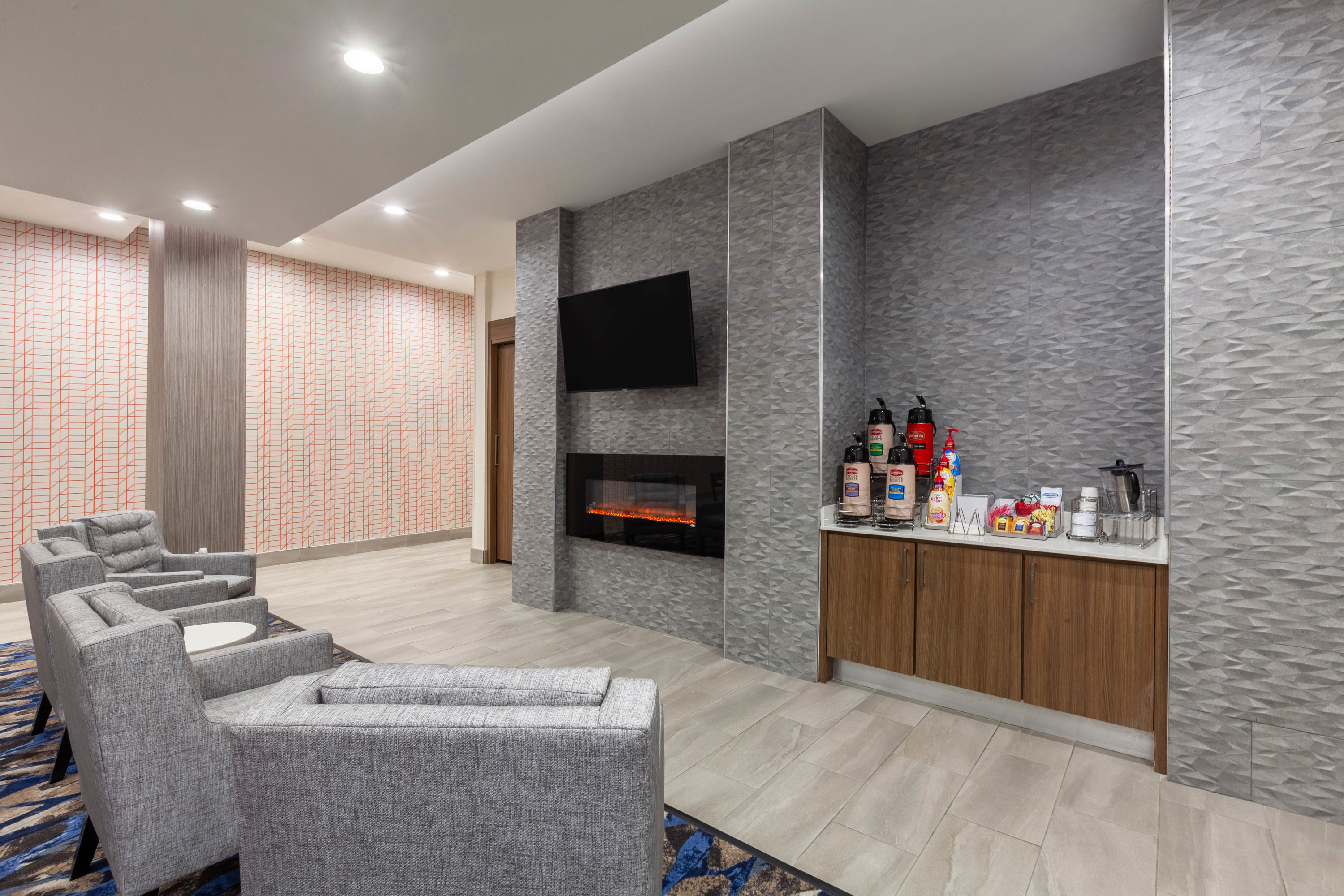 Property amenity at La Quinta Inn & Suites by Wyndham Lafayette Oil Center in Lafayette, Louisiana