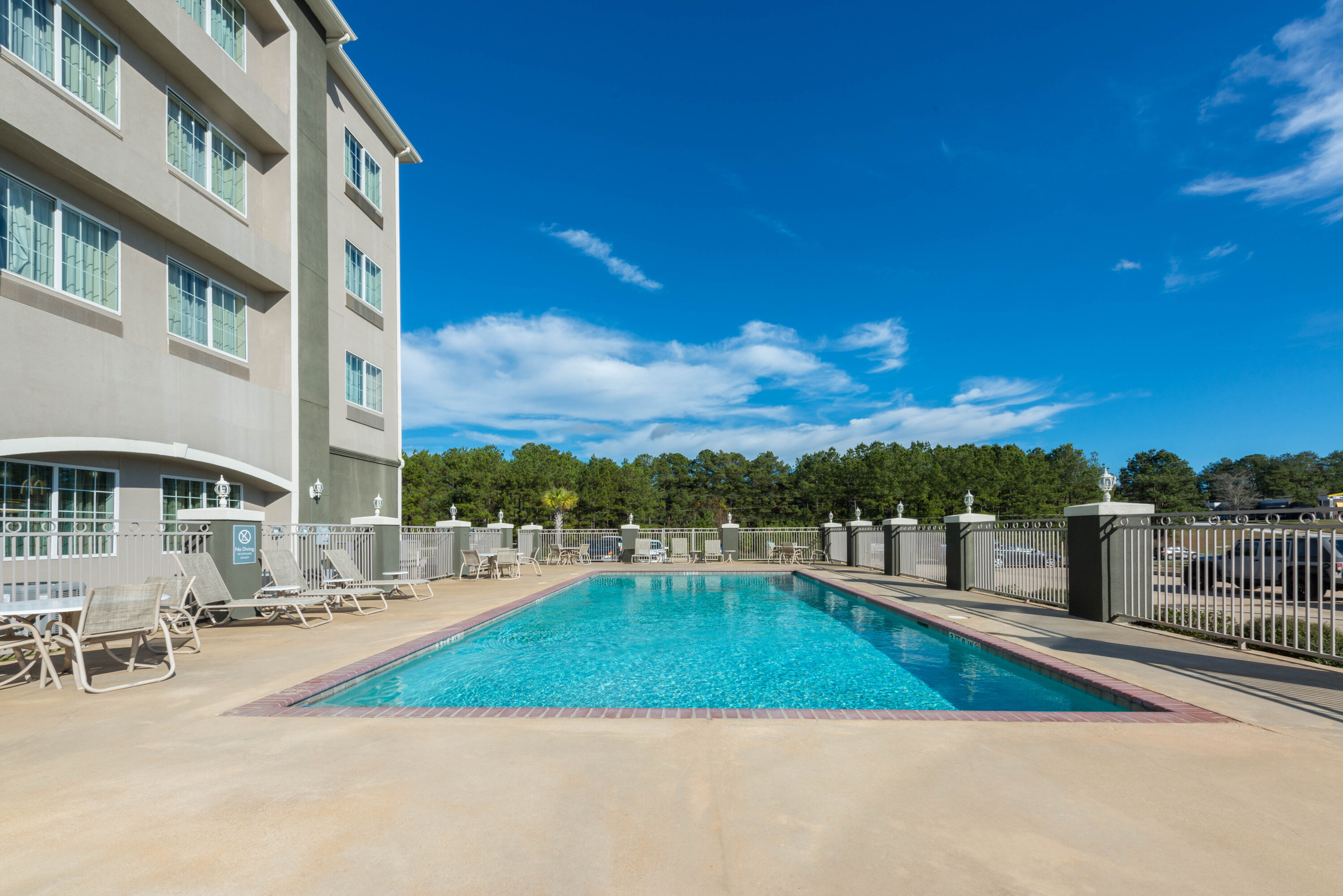 Quinta Inn Suites Wyndham Leesville Ft  Polk Leesville  Hotels