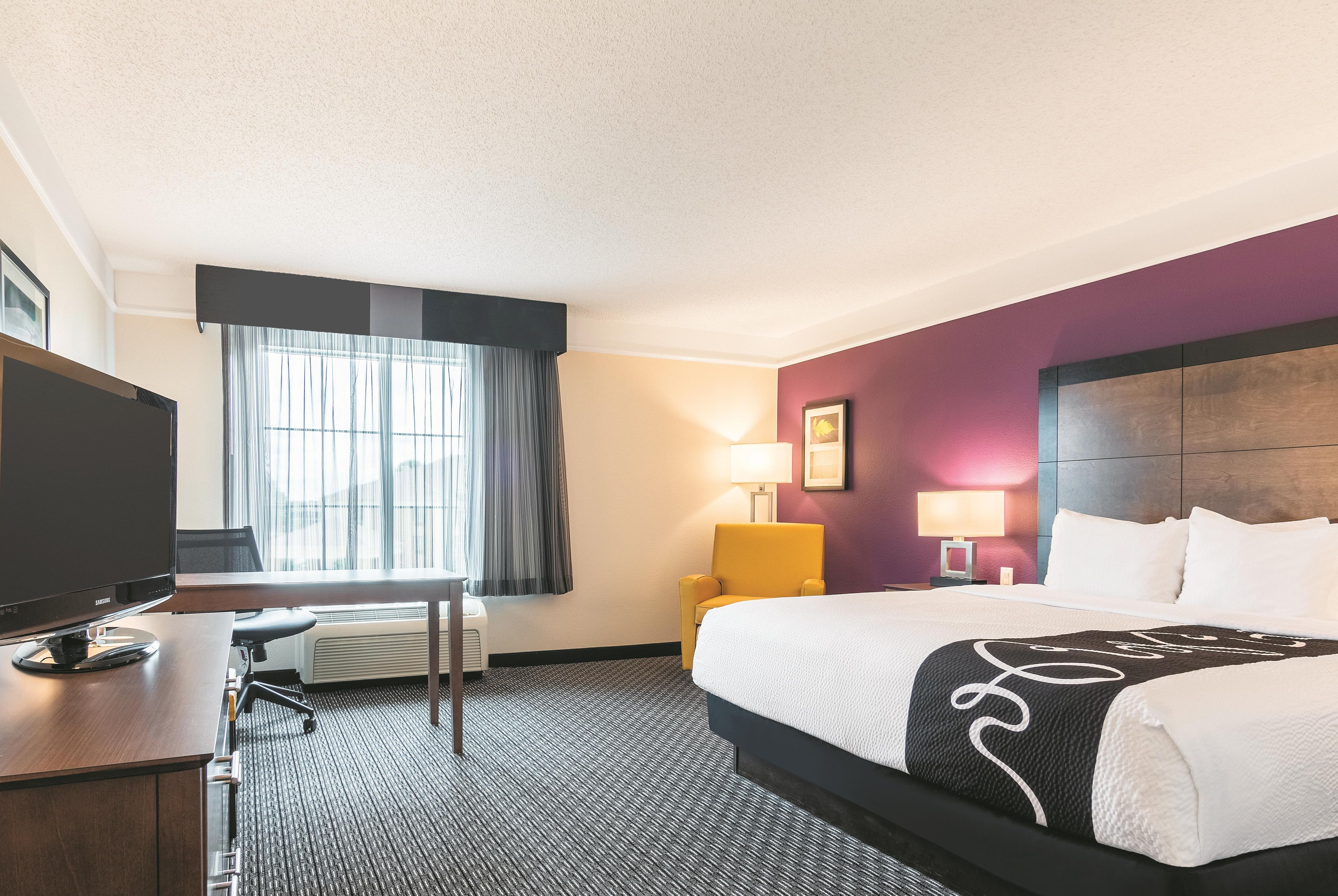 La Quinta Inn & Suites Shreveport Airport in Shreveport, United States