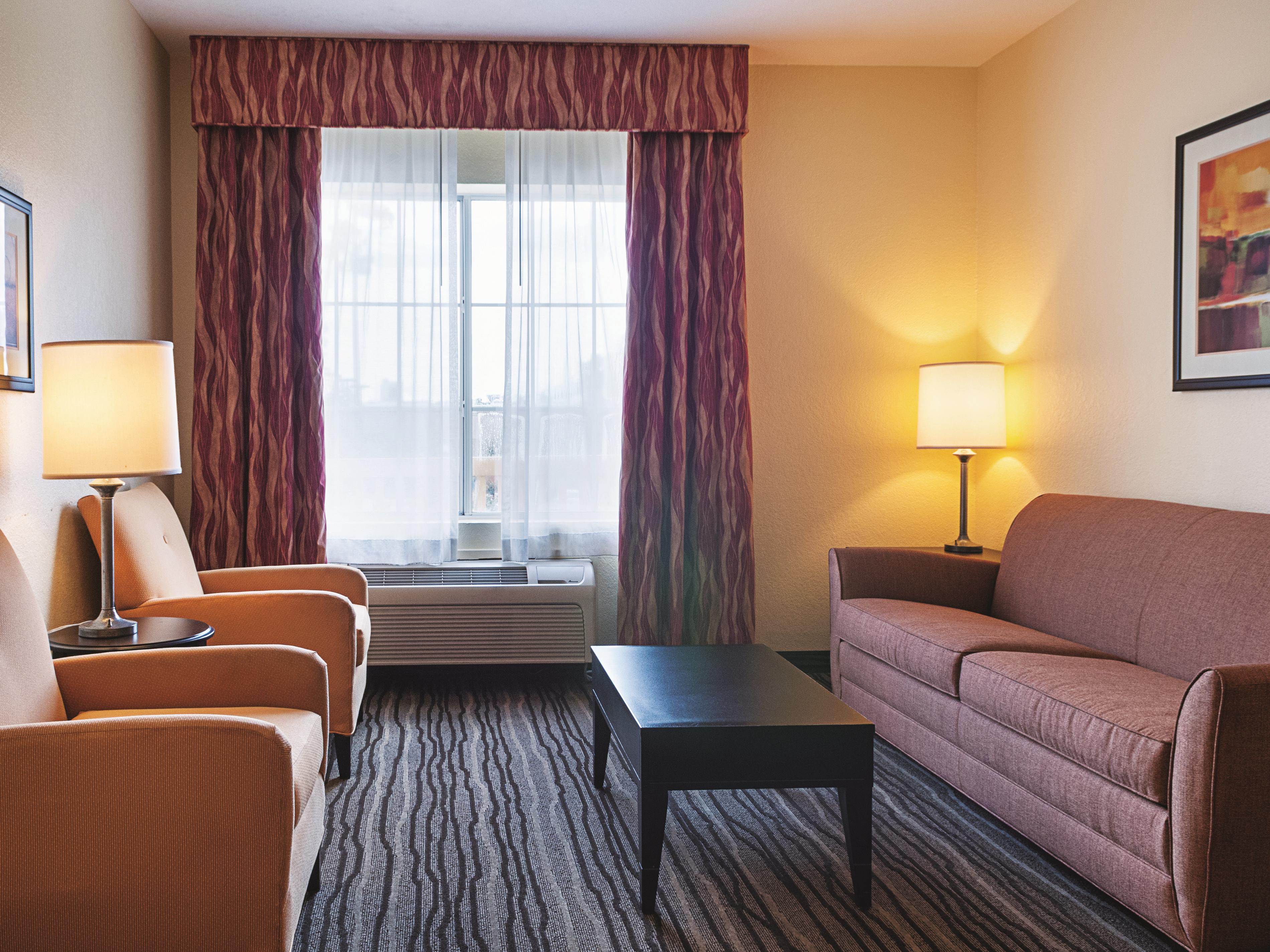 Guest room at the La Quinta Inn & Suites by Wyndham Slidell North Shore in Slidell, Louisiana