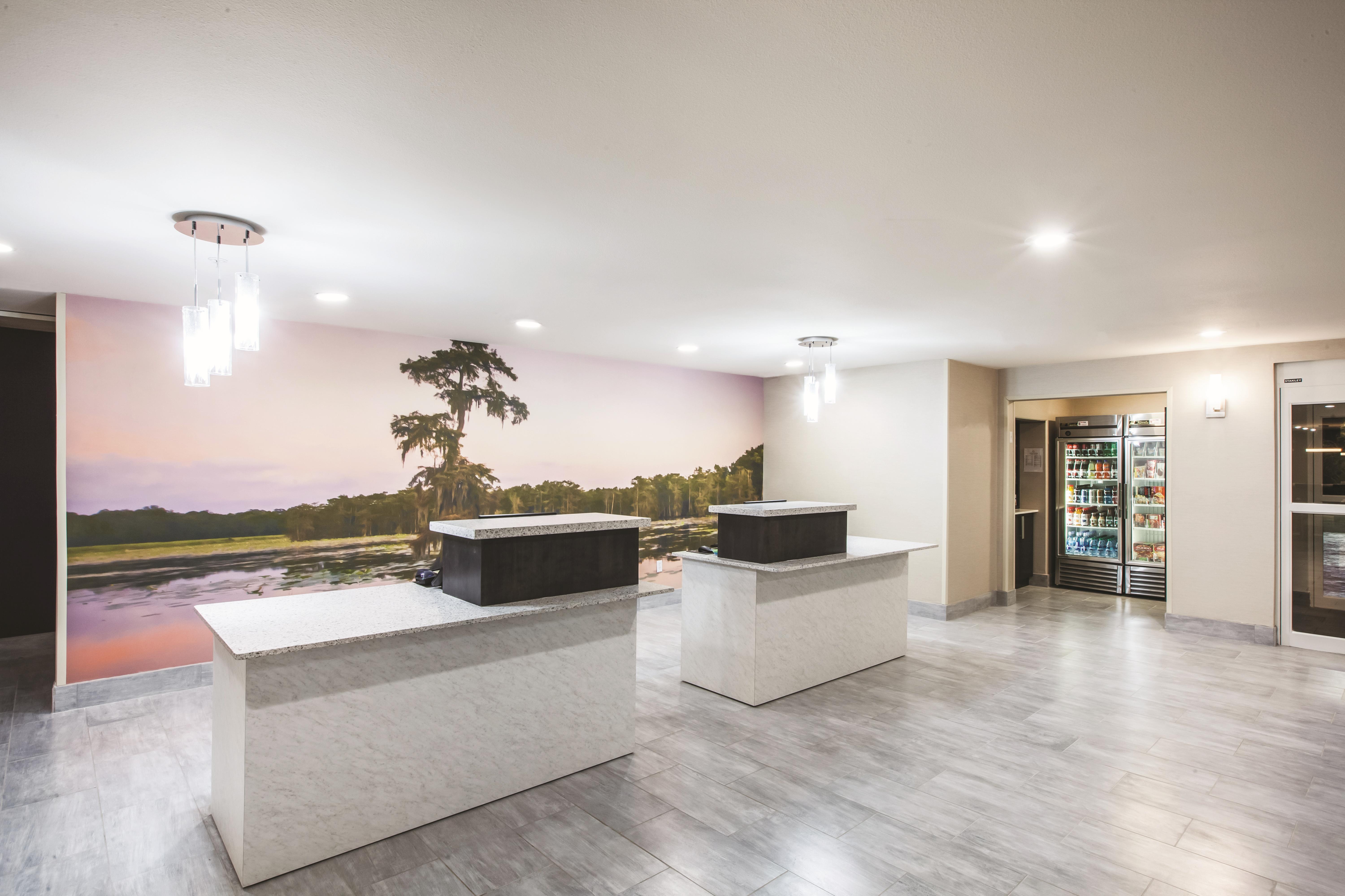 La Quinta Inn & Suites by Wyndham Walker Denham Springs Walker, LA