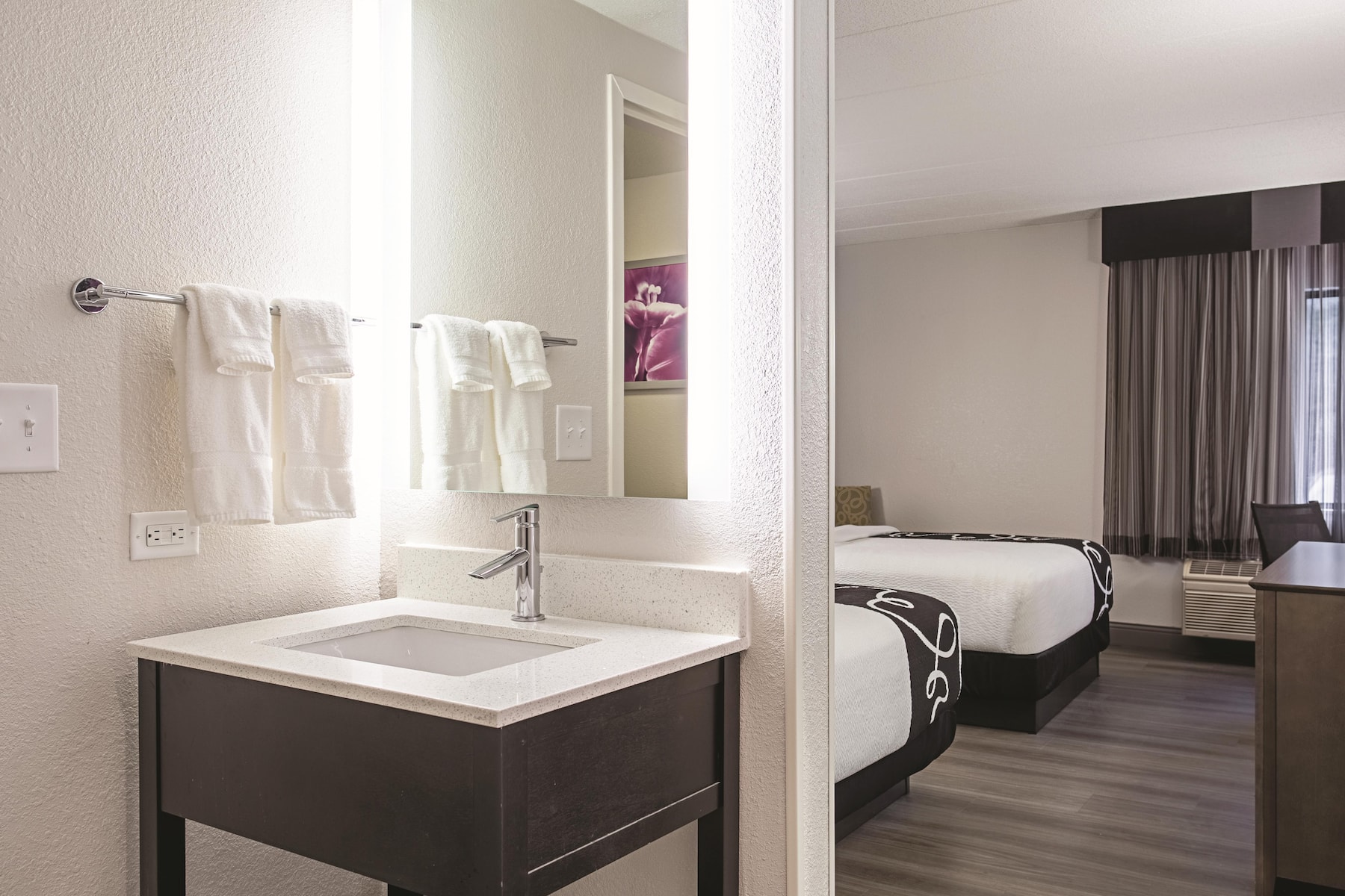 Guest room at the La Quinta Inn & Suites by Wyndham Baltimore N / White Marsh in Baltimore, Maryland